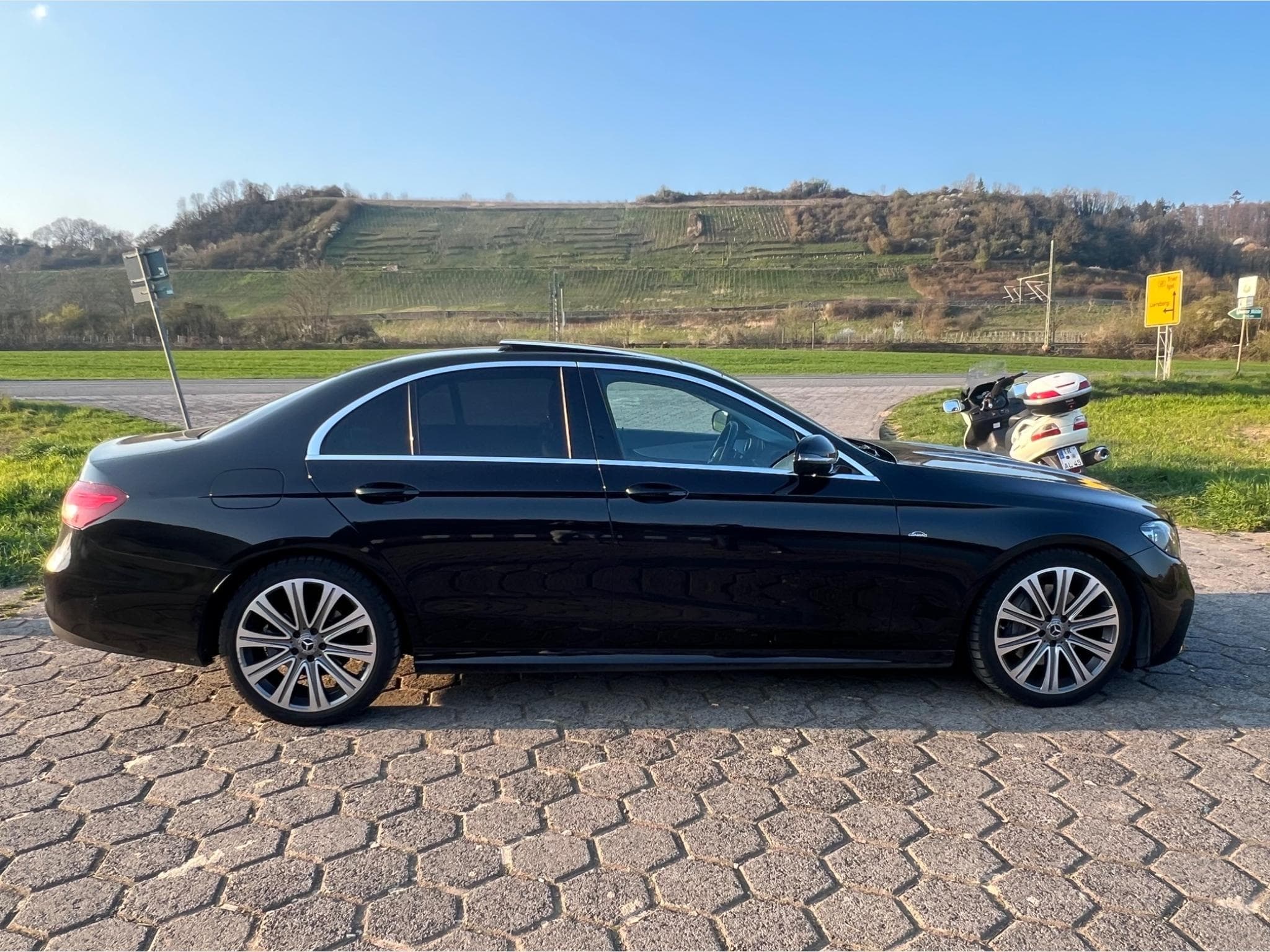 Mercedes Classe E 220 CDI Amg Line (2021) - Foto 2