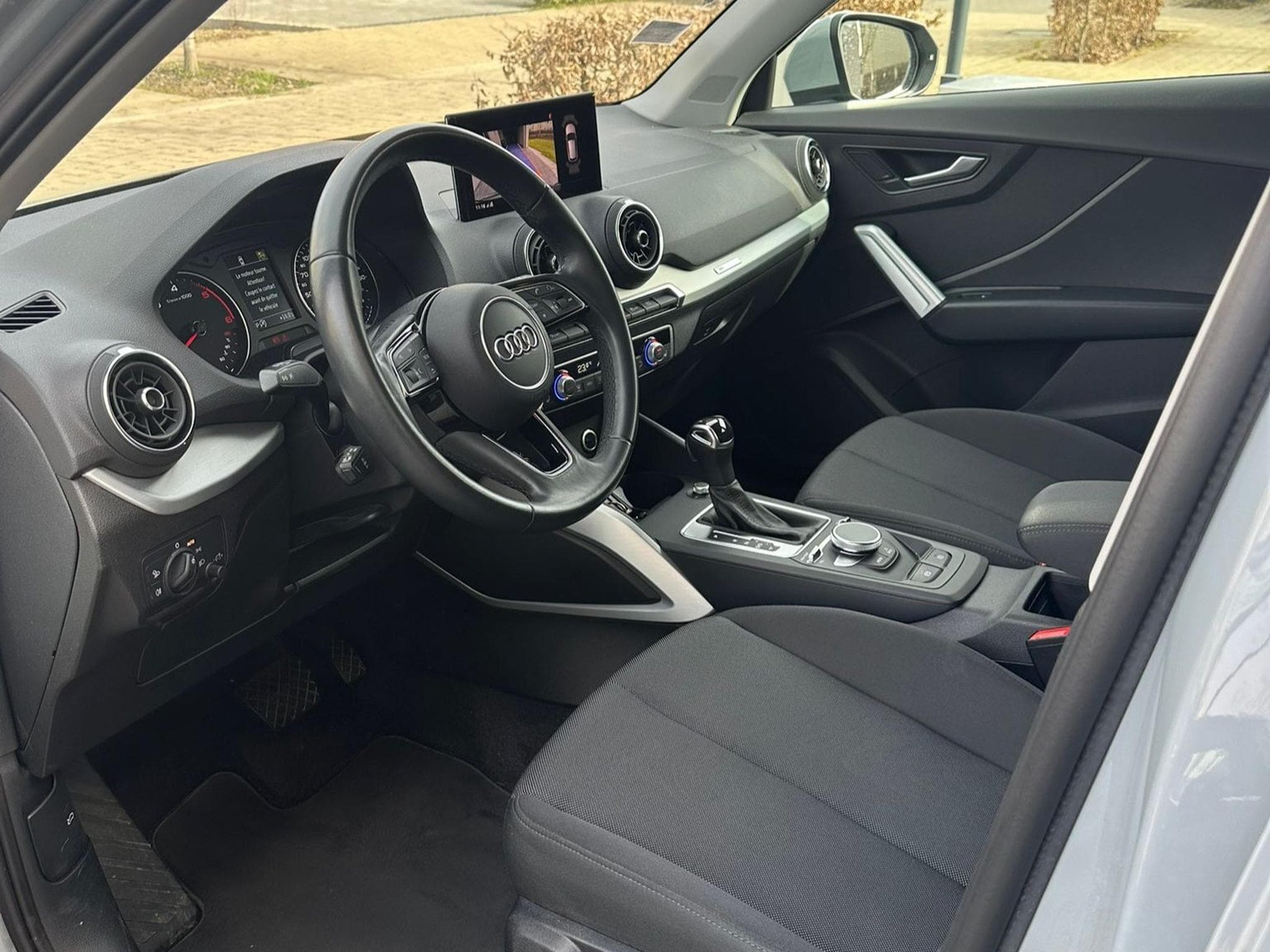 Audi Q2 S-tronic 30 TDI (2021) - Foto 2