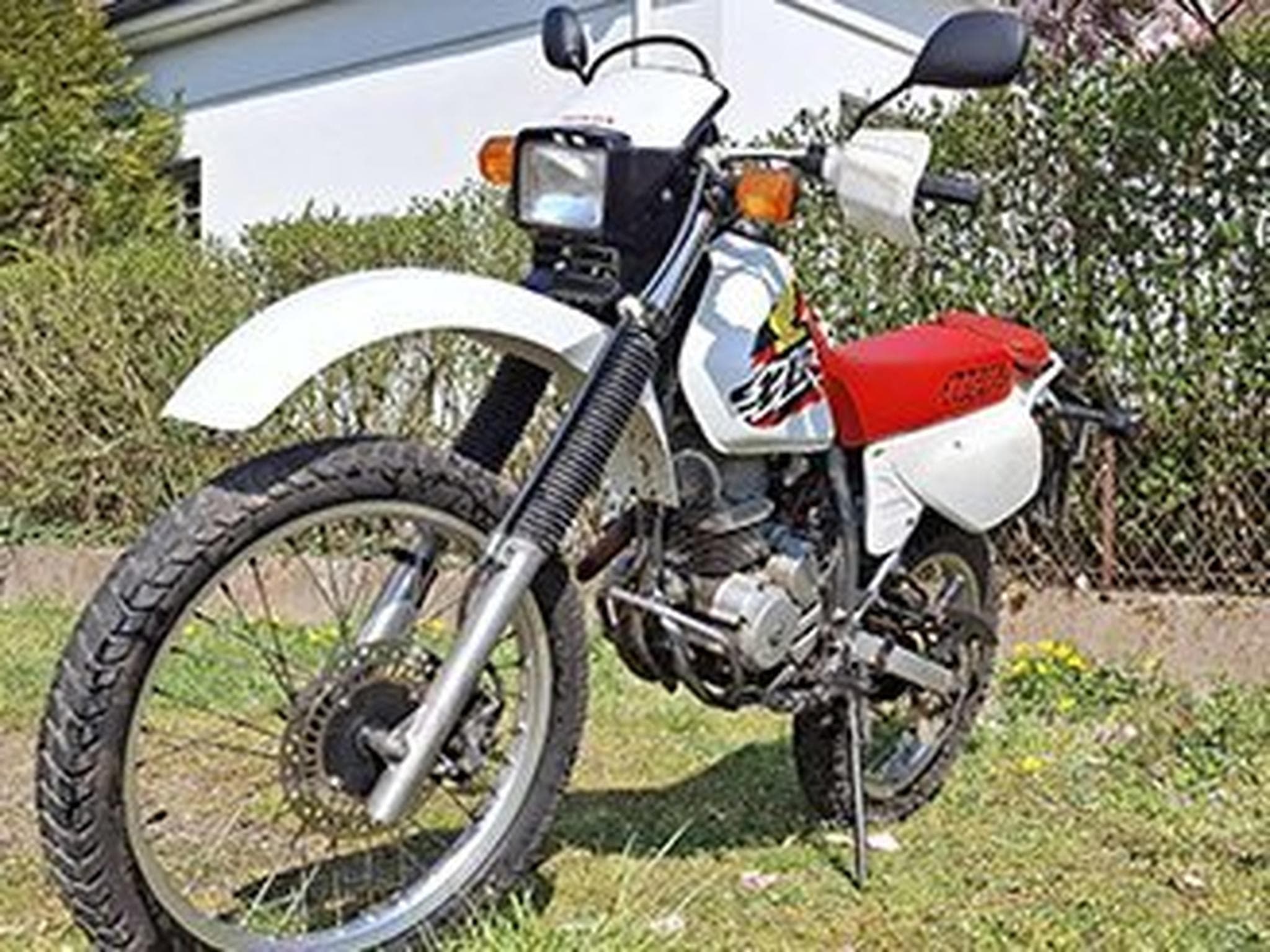 Honda XLR XLR125RW (1999) - Photo 3