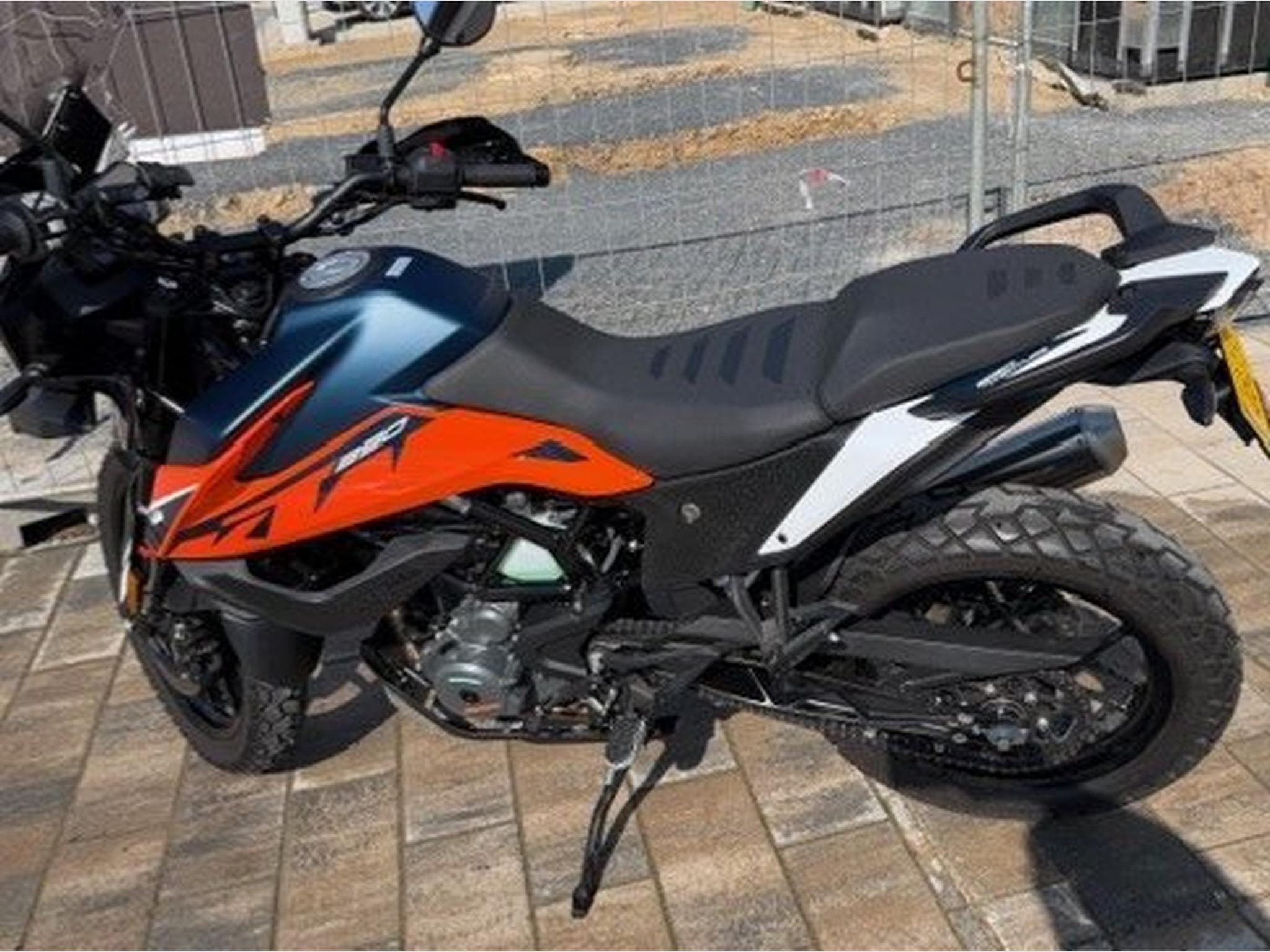 KTM Adventure 390 Adventure 2023 (2023) - Foto 1