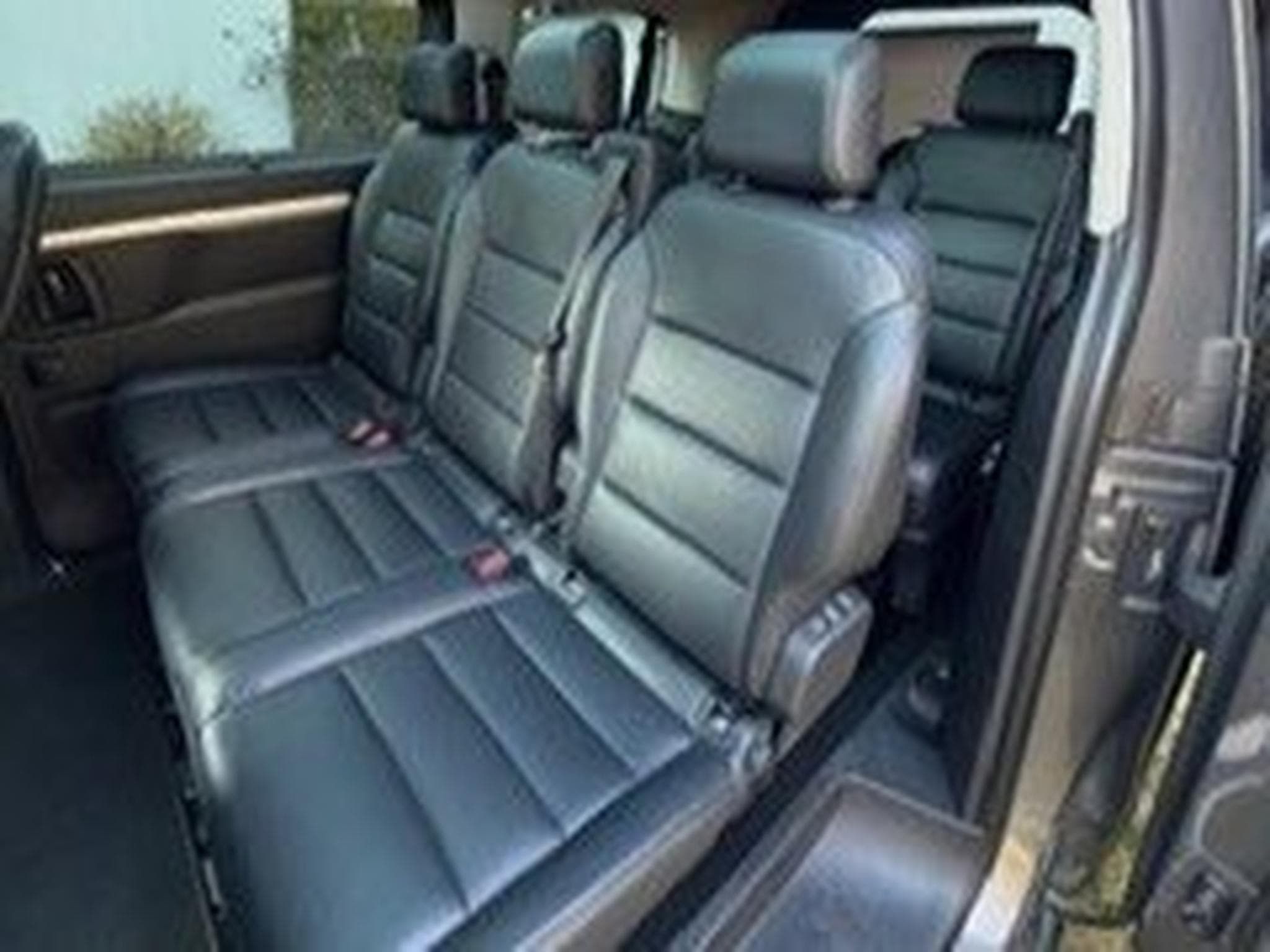 Peugeot Traveller 2.0 BlueHDi / Business / L1 (2018) - Foto 4