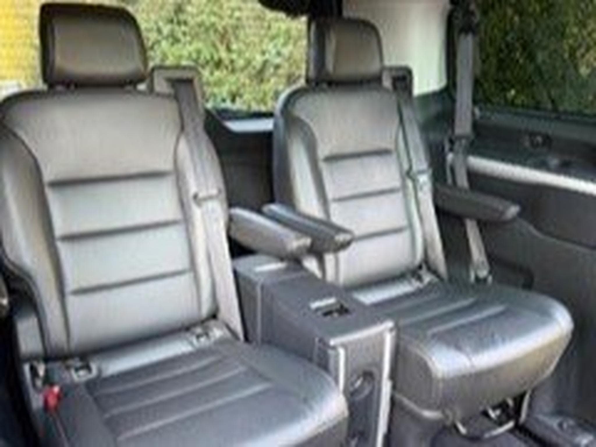 Peugeot Traveller 2.0 BlueHDi / Business / L1 (2018) - Foto 5