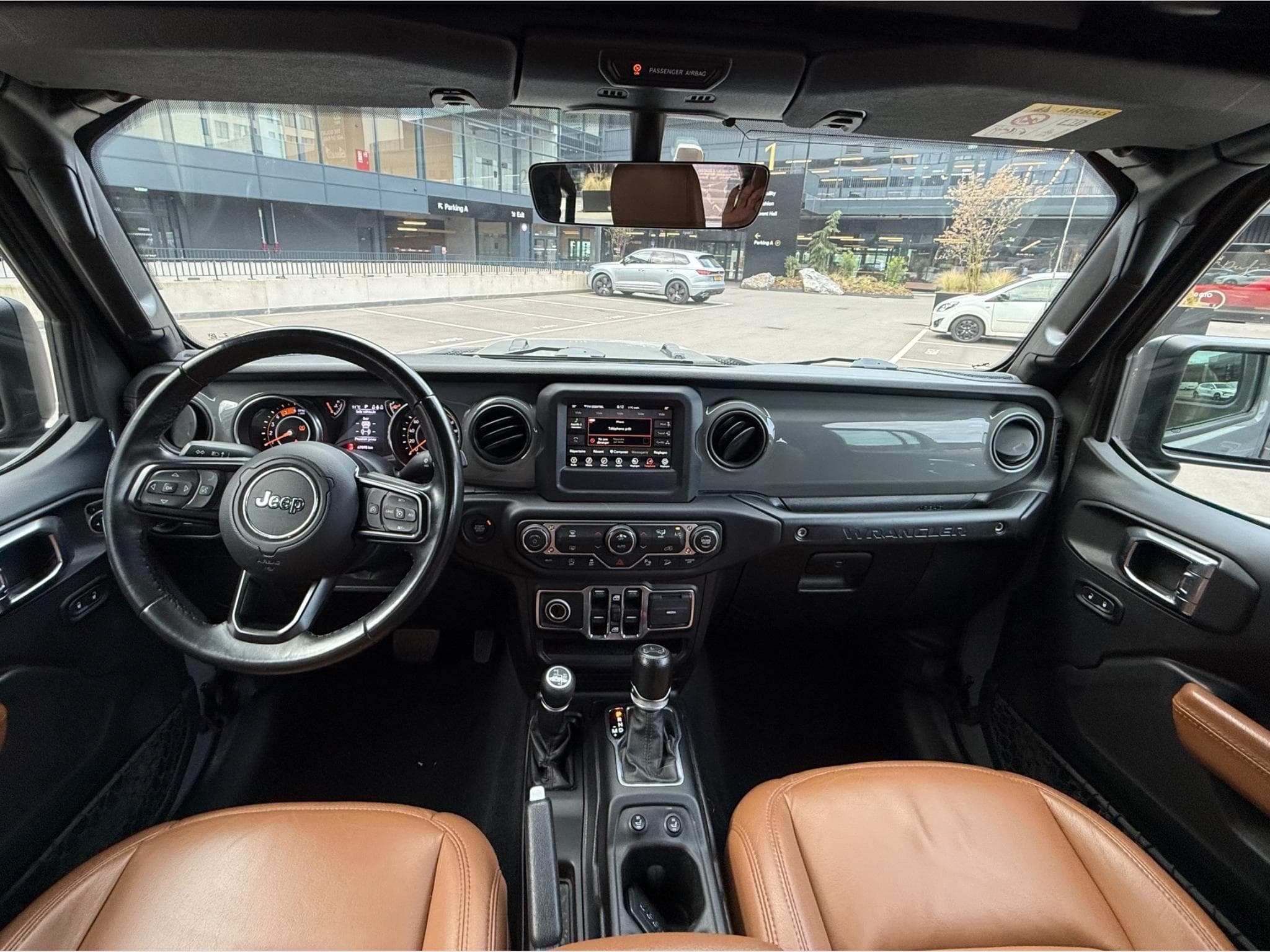 Jeep Wrangler Sport (2019) - Foto 9