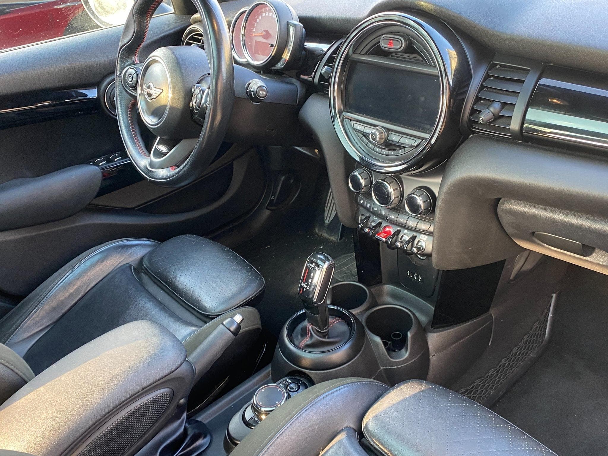 Mini Cooper SD (2018) - Foto 12