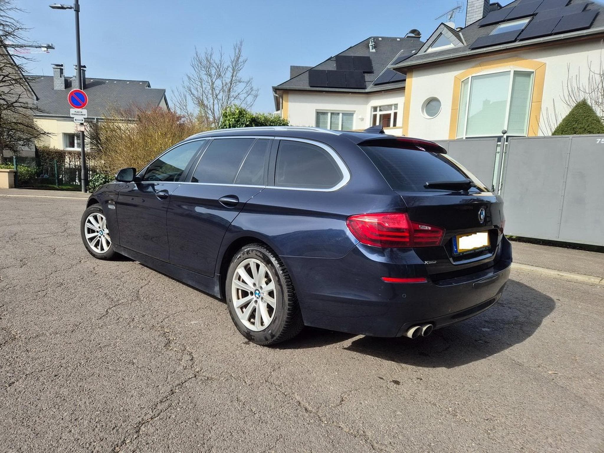 BMW 520 520D xDrive touring (2016) - Foto 3