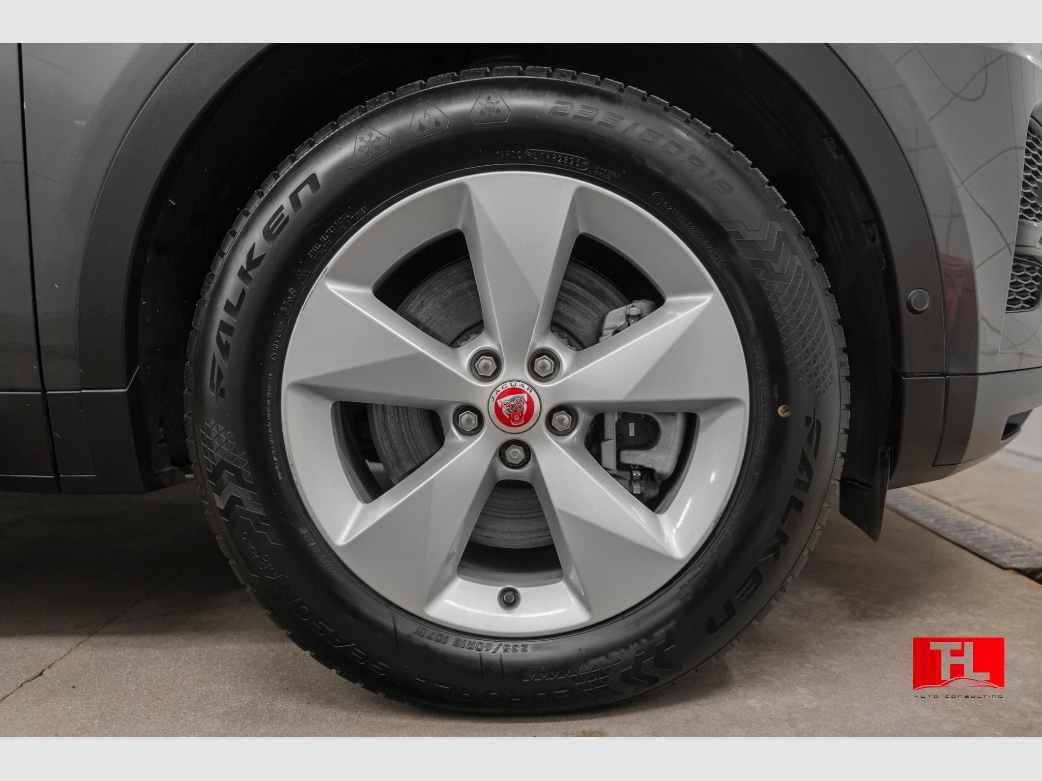 Jaguar E-Pace P200 S AWD Auto (2022) - Foto 13