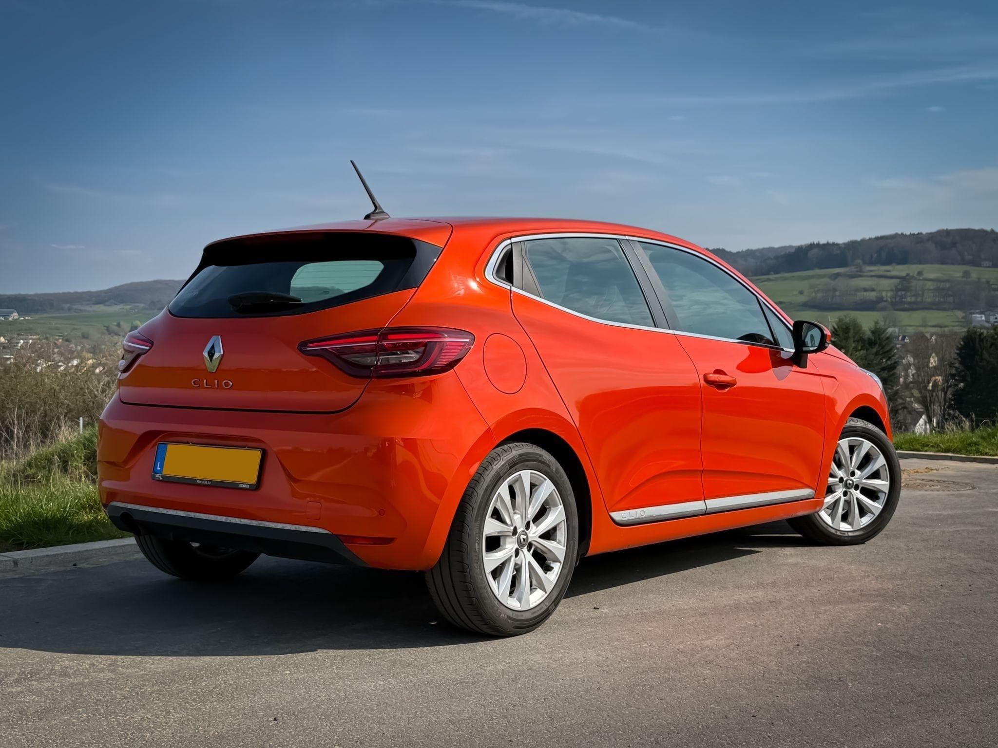 Renault Clio Intens dCi 115 (2020) - Foto 3
