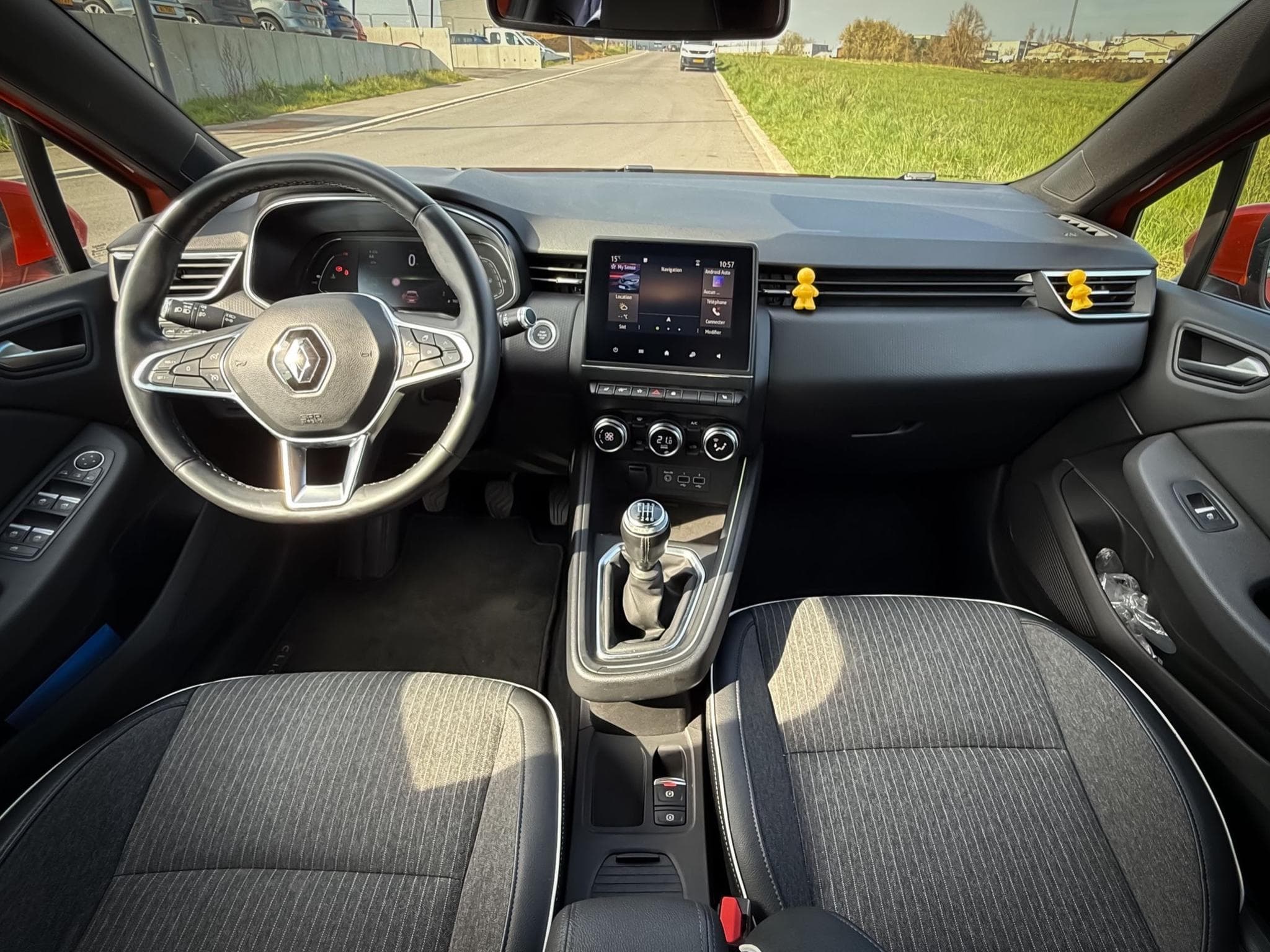 Renault Clio Intens dCi 115 (2020) - Foto 7