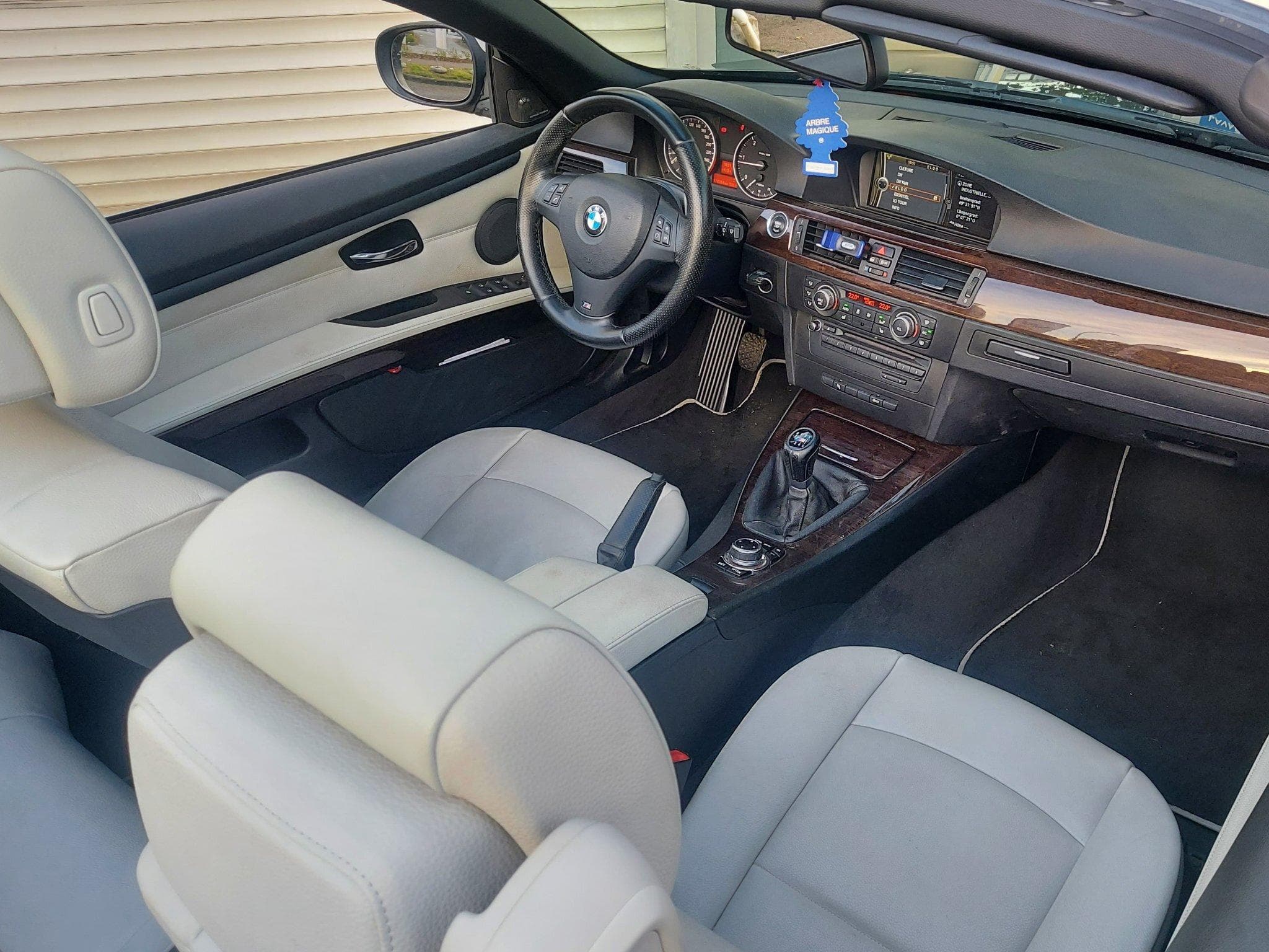 BMW 320 Pack M (2012) - Foto 2