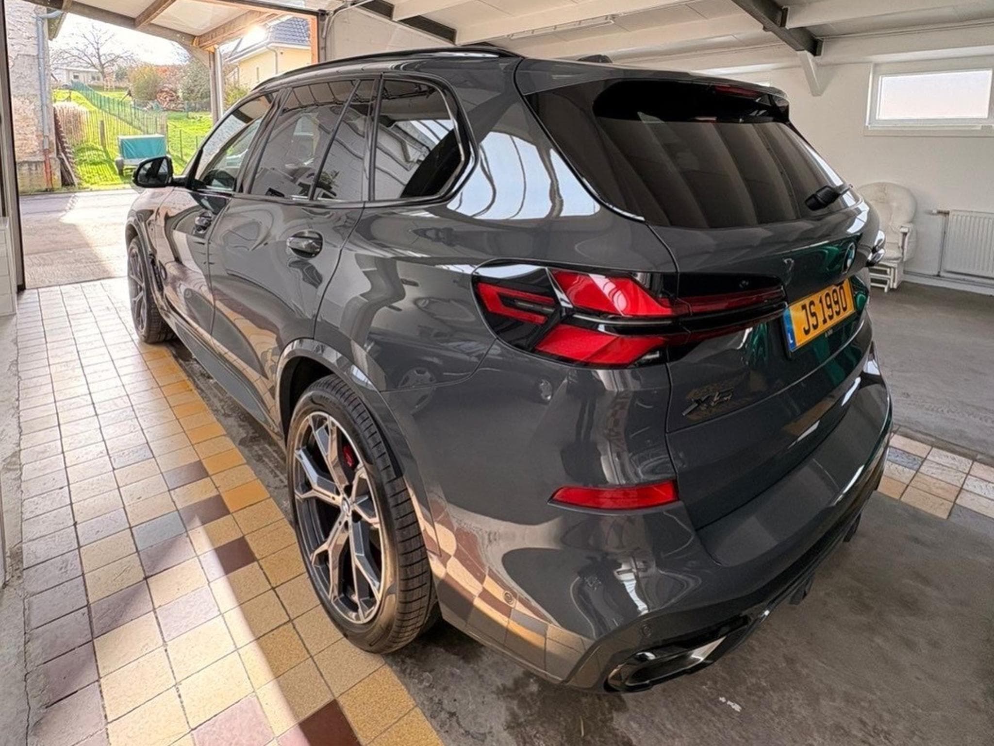 BMW X5 M (2026) - Foto 1