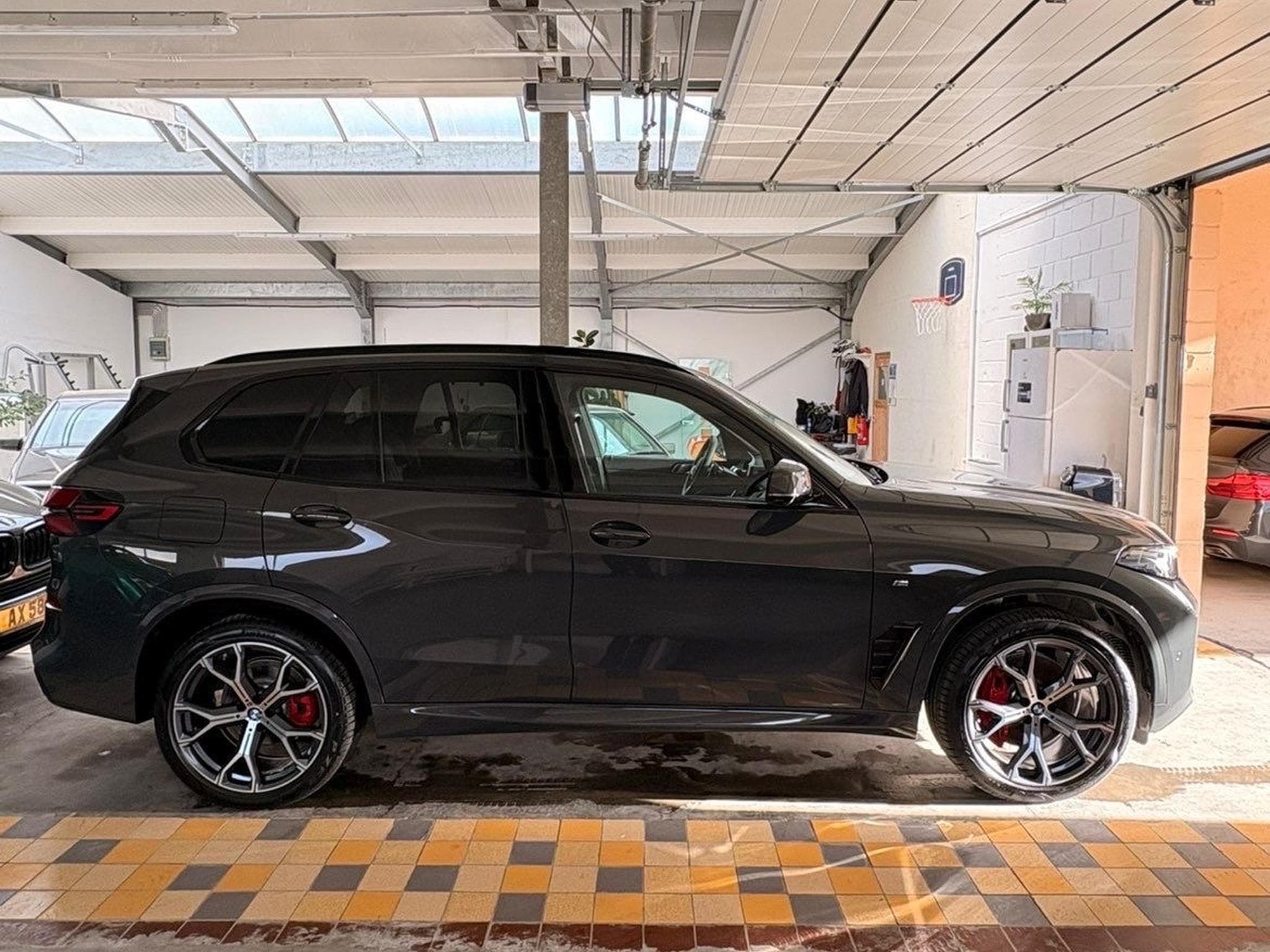 BMW X5 M (2026) - Foto 2