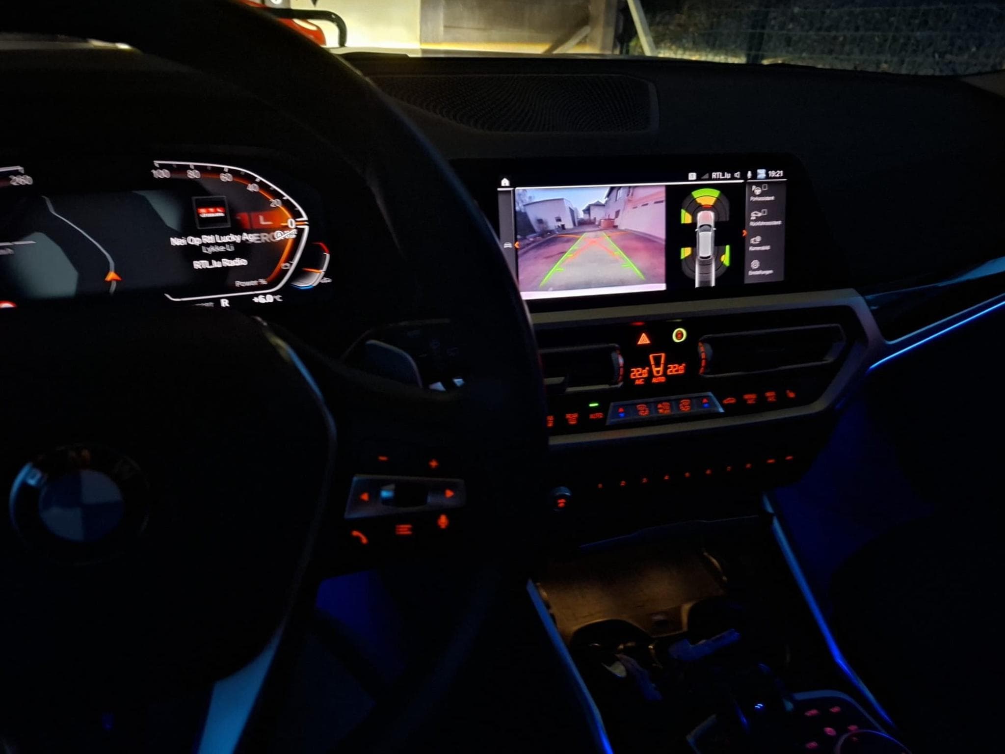 BMW 320 (2021) - Photo 9