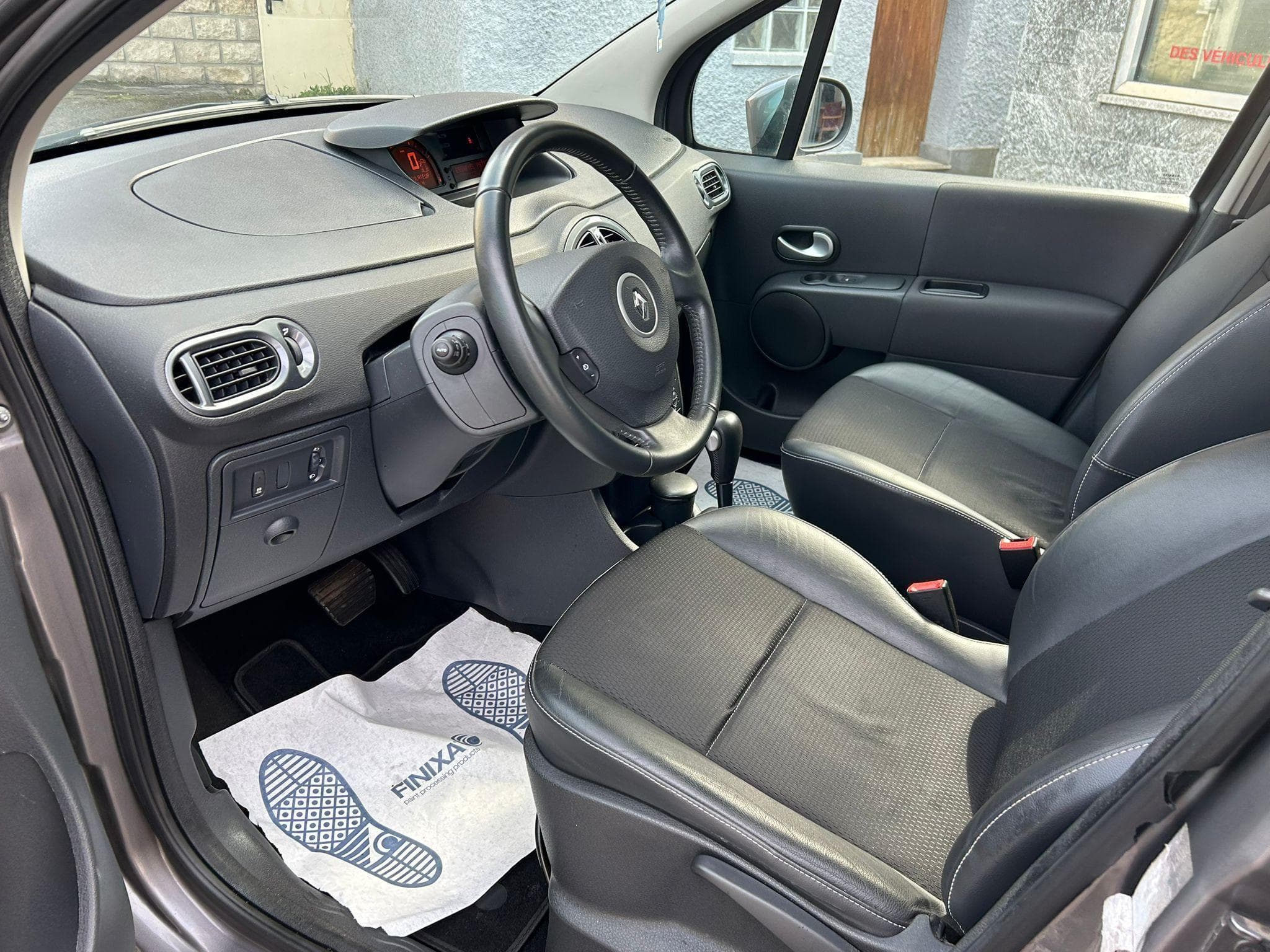 Renault Modus 1.6 essence Automatique 33.500km (2011) - Photo 10