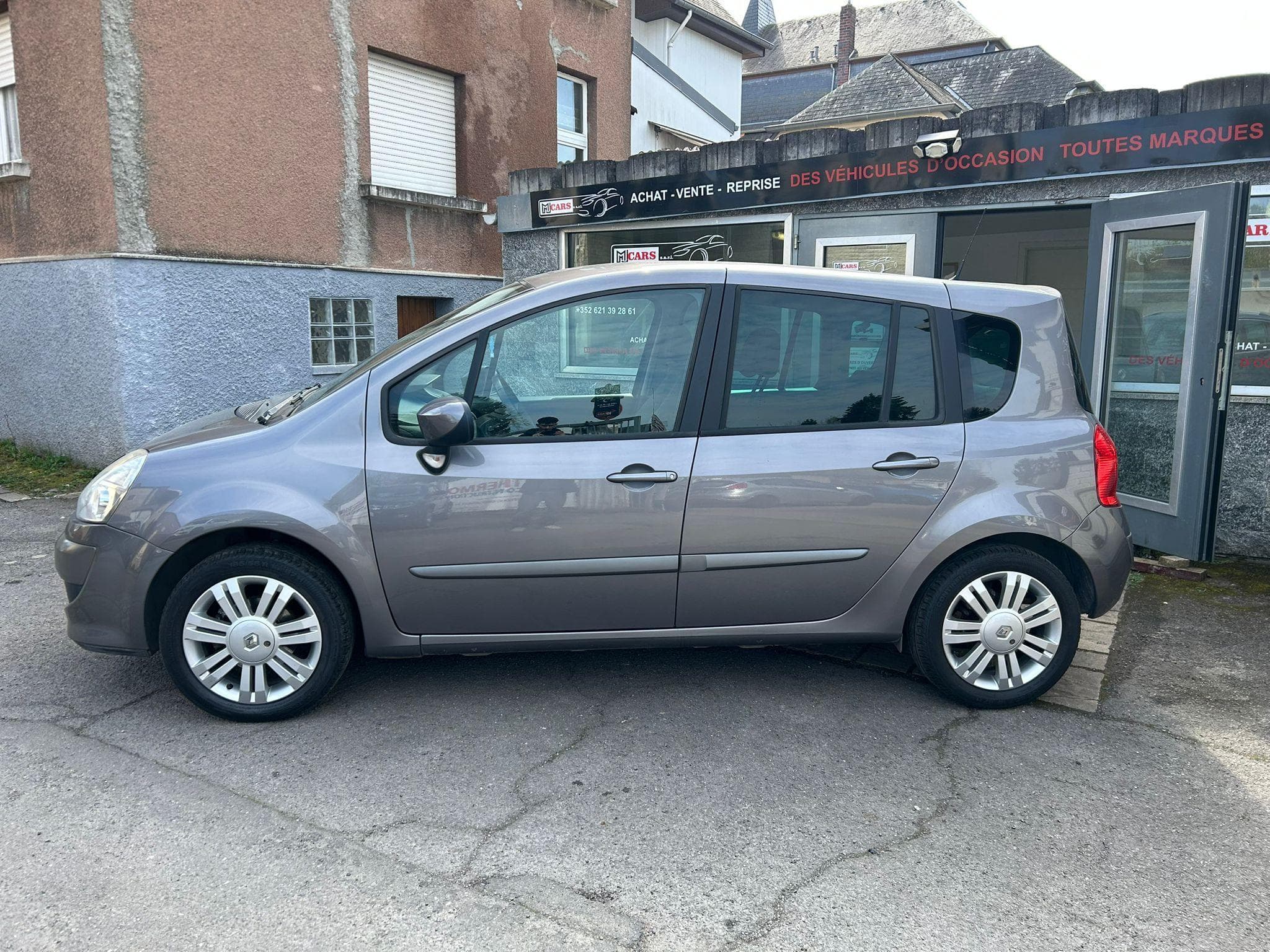 Renault Modus 1.6 essence Automatique 33.500km (2011) - Photo 3
