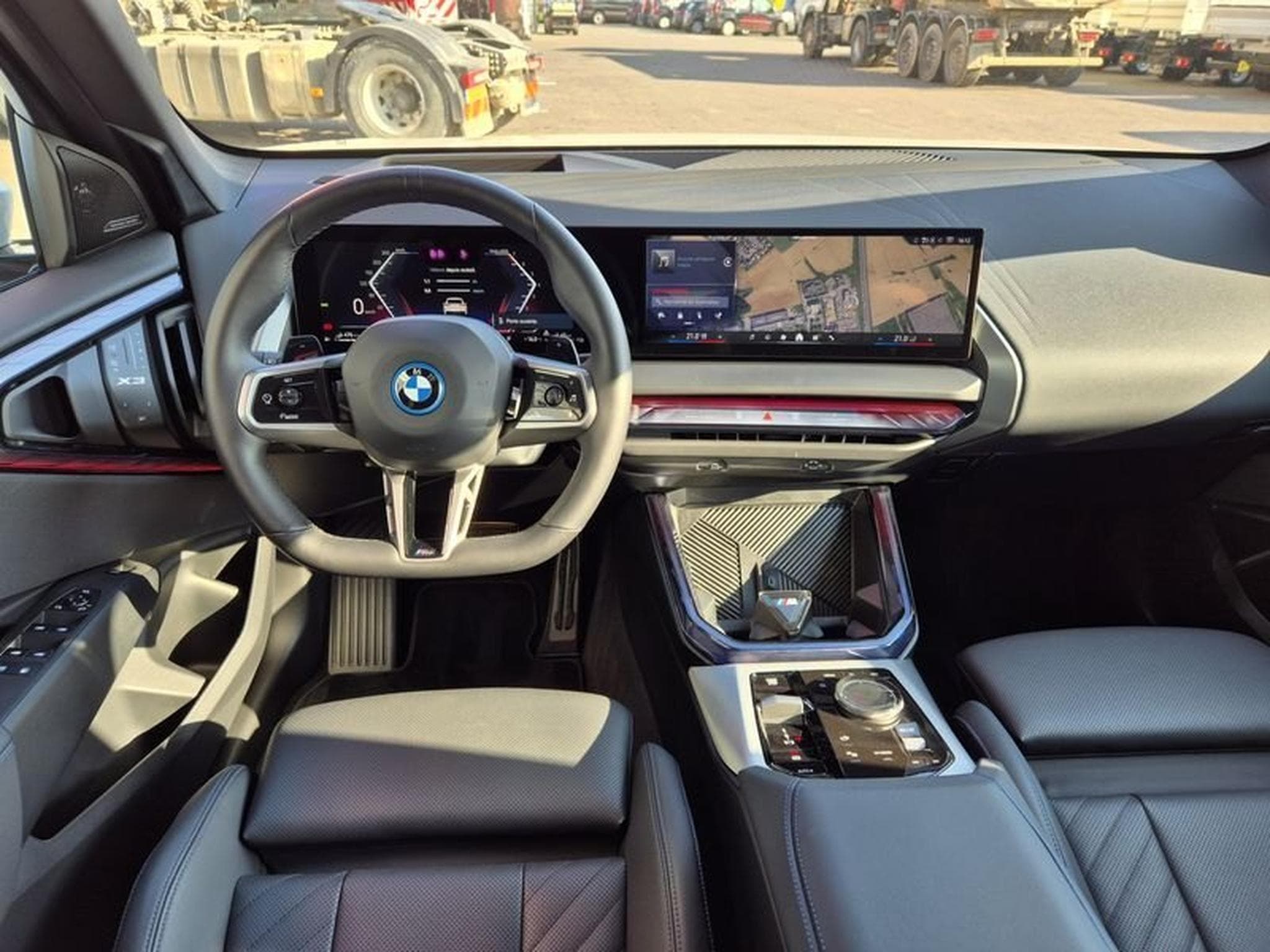 BMW X3 30e xDrive M Sport (2025) - Photo 15