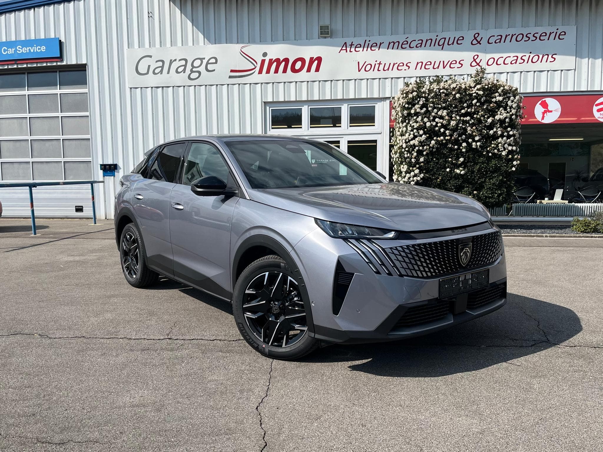 Peugeot 3008 1.2 Hy Allure Business 145 (2025) - Photo 1