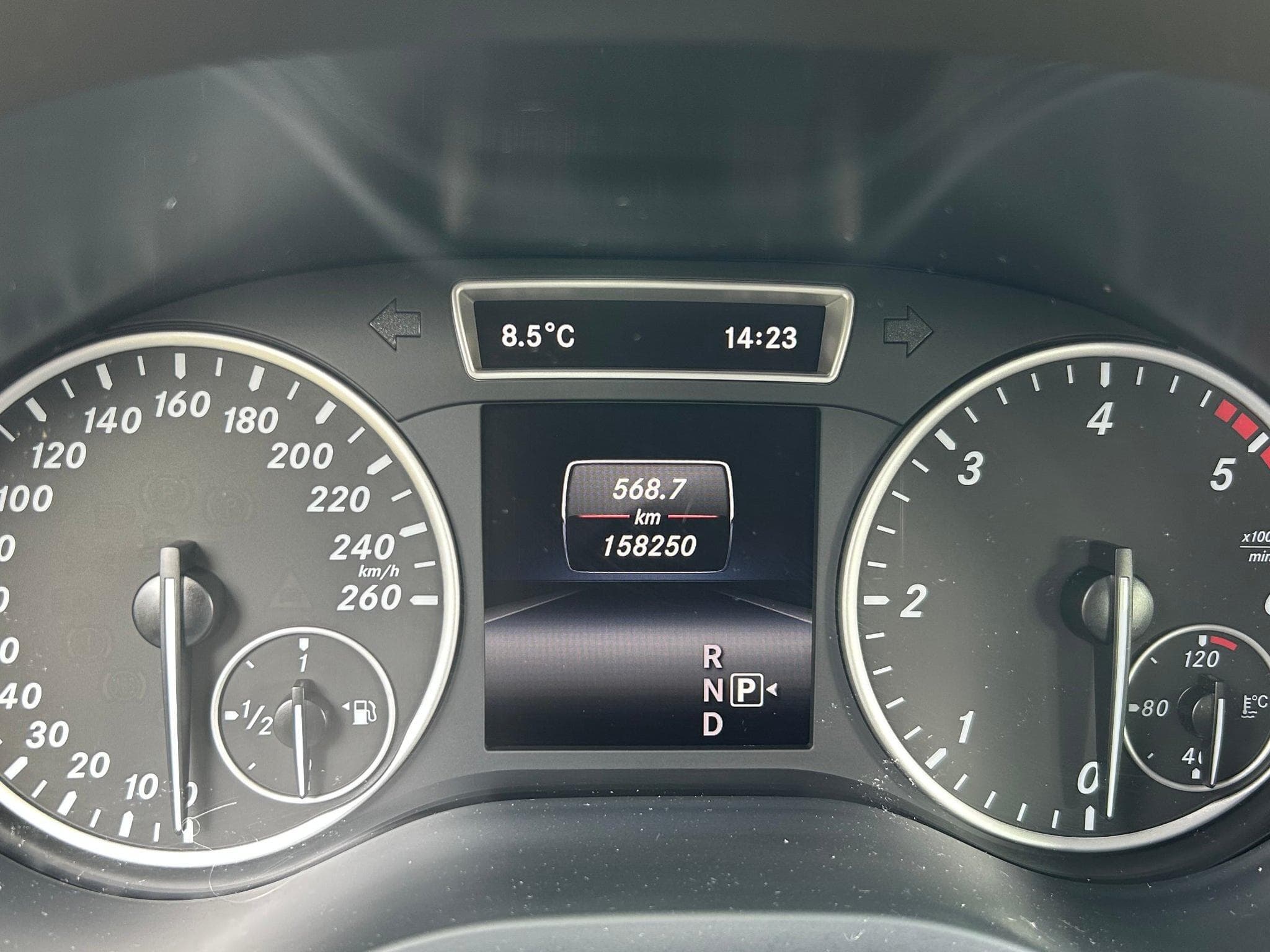 Mercedes B 180 CDI (2014) - Photo 9