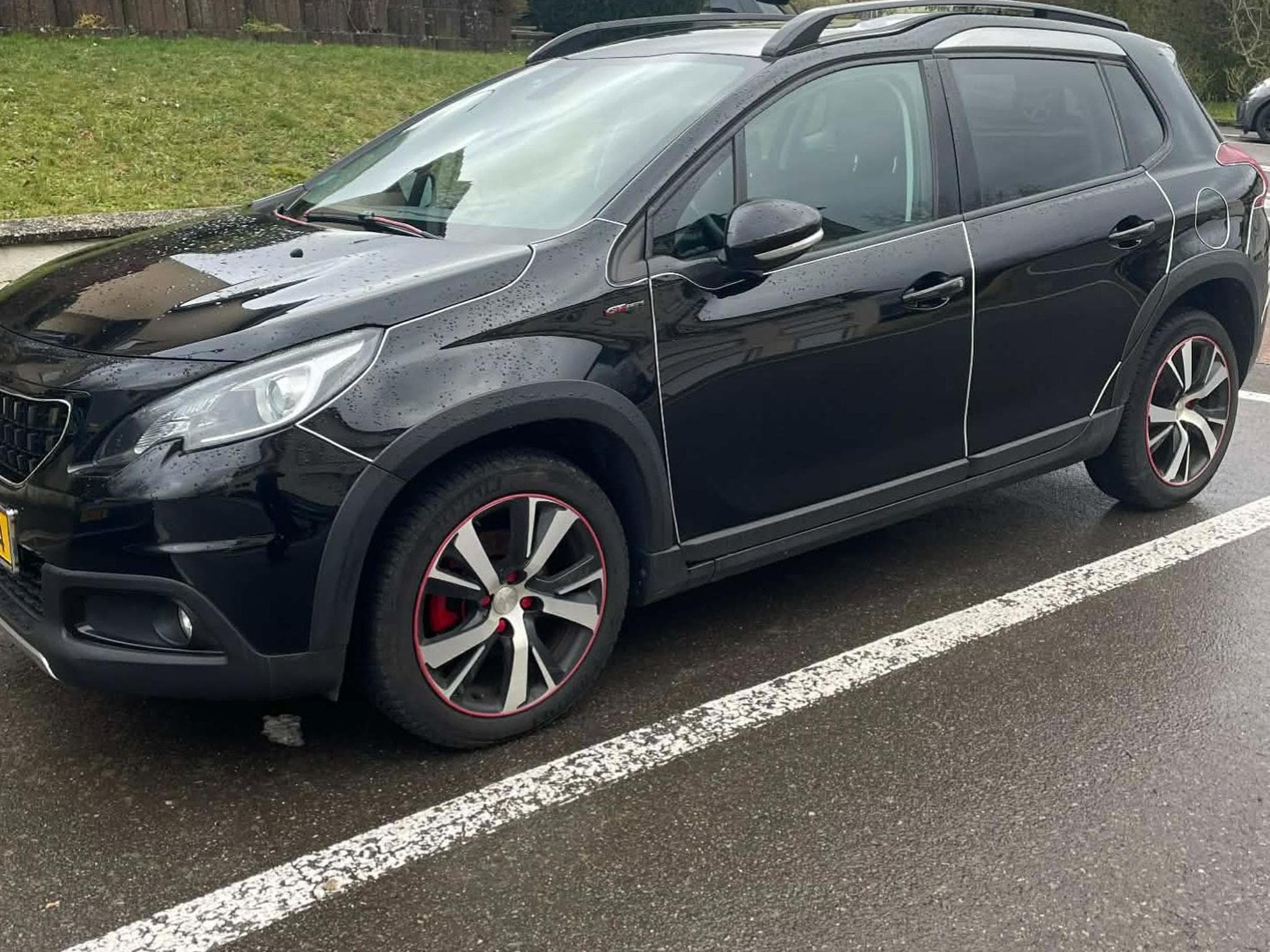 Peugeot 2008 Gt line (2018) - Photo 2