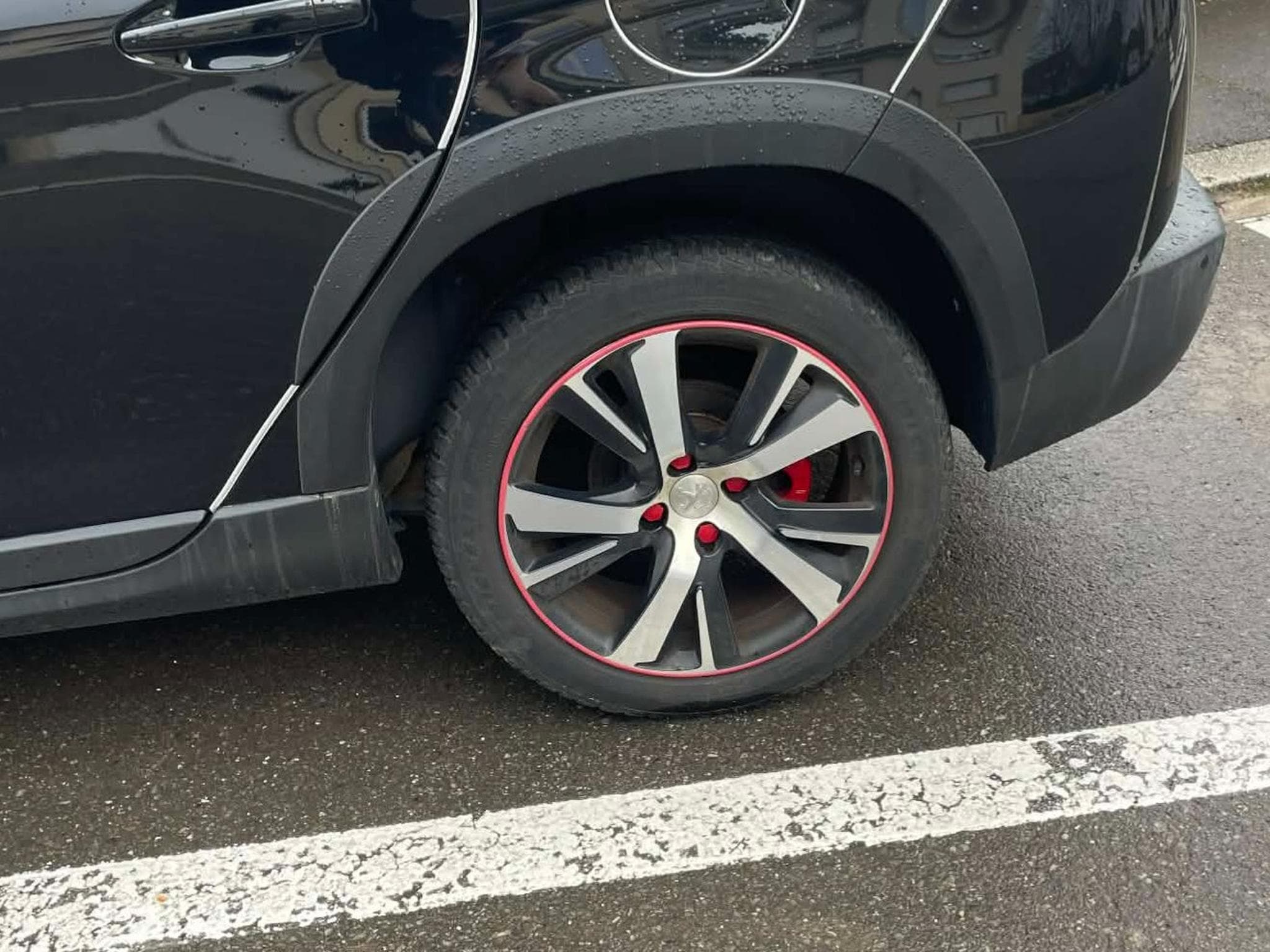 Peugeot 2008 Gt line (2018) - Photo 3