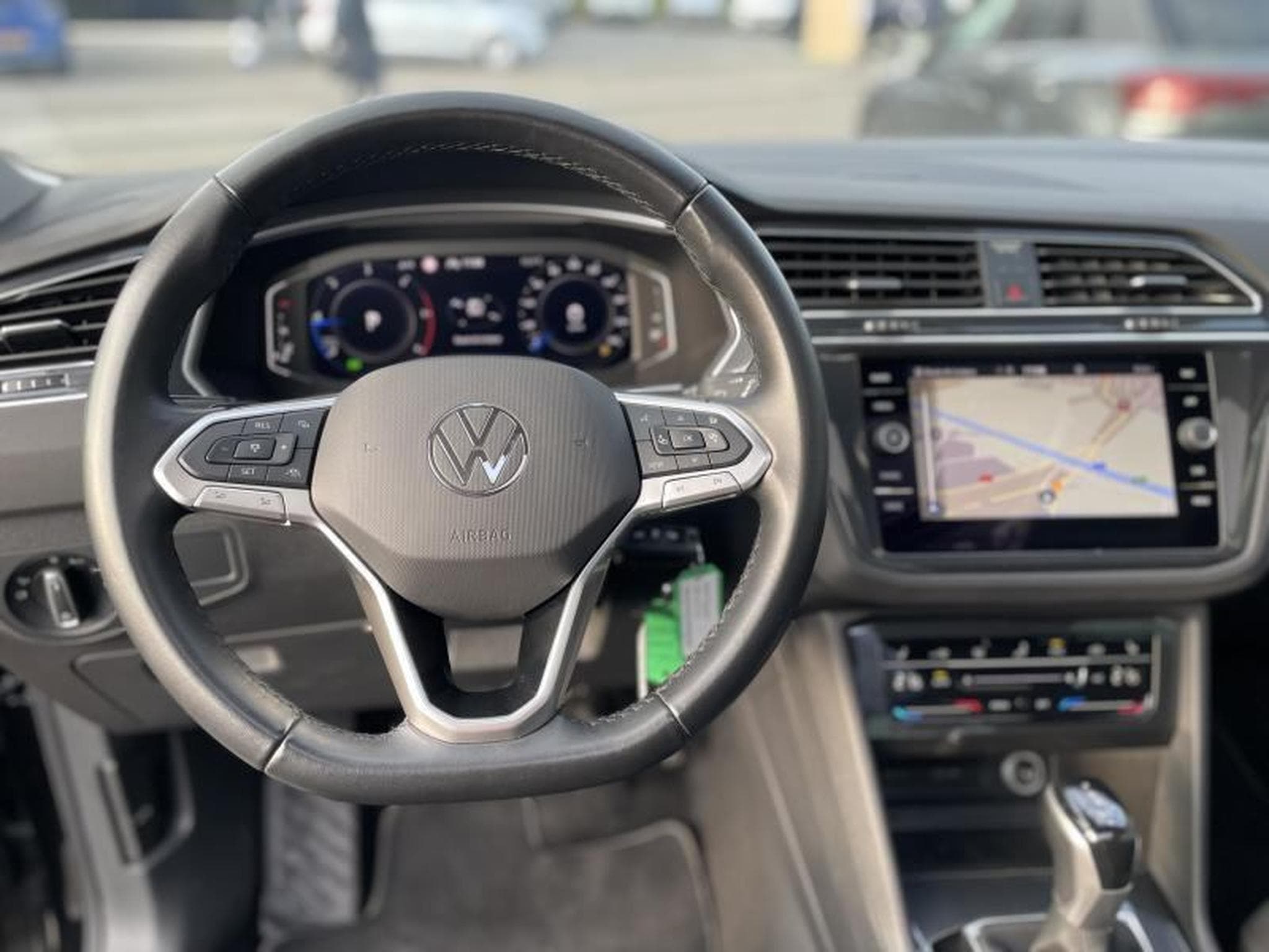 VW Tiguan Elegance 2.0 Tdi 150 DSG Toit Ouvrant (2022) - Foto 8