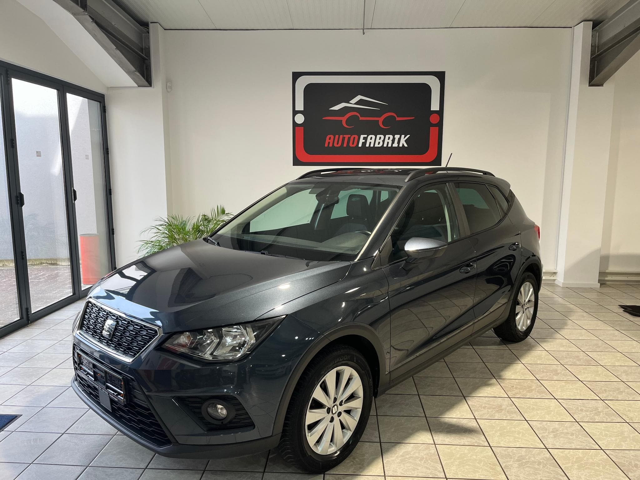 Seat Arona 1.0 TSI Move DSG (2020) - Photo 1