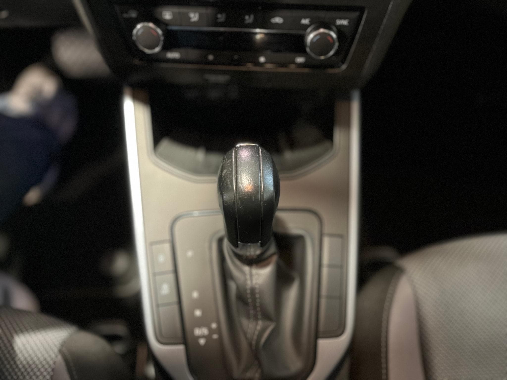 Seat Arona 1.0 TSI Move DSG (2020) - Photo 15