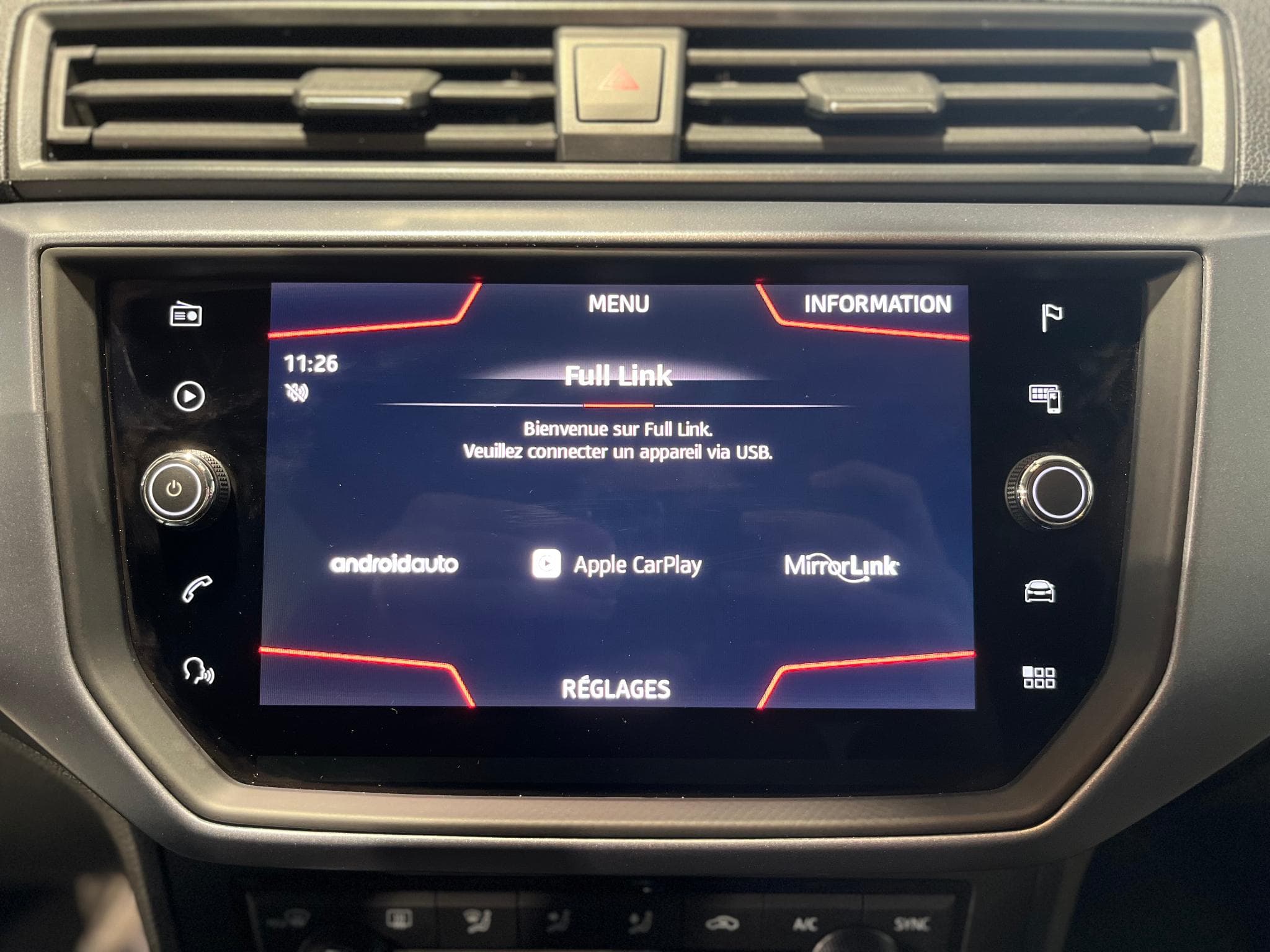 Seat Arona 1.0 TSI Move DSG (2020) - Photo 17