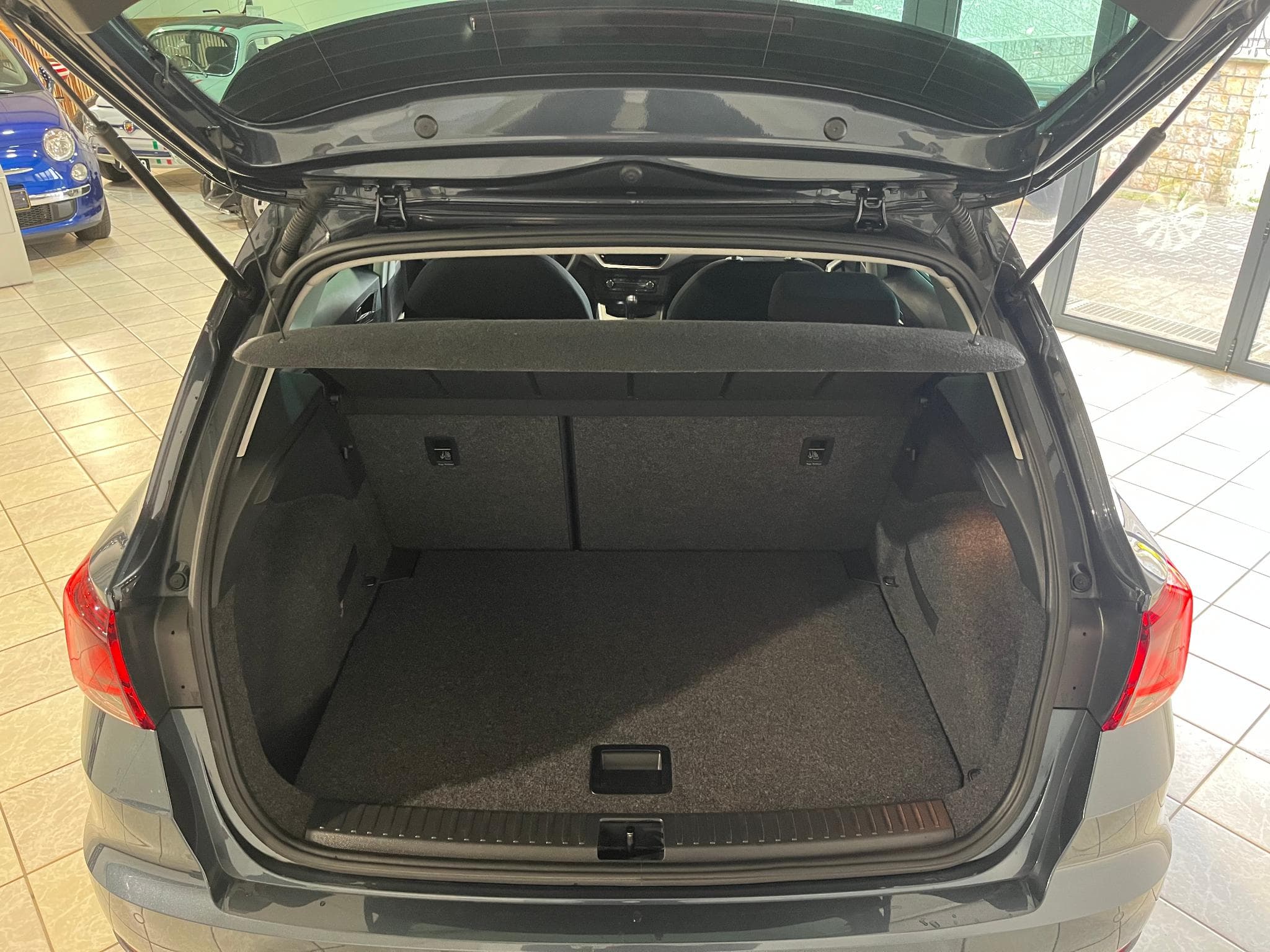 Seat Arona 1.0 TSI Move DSG (2020) - Photo 23