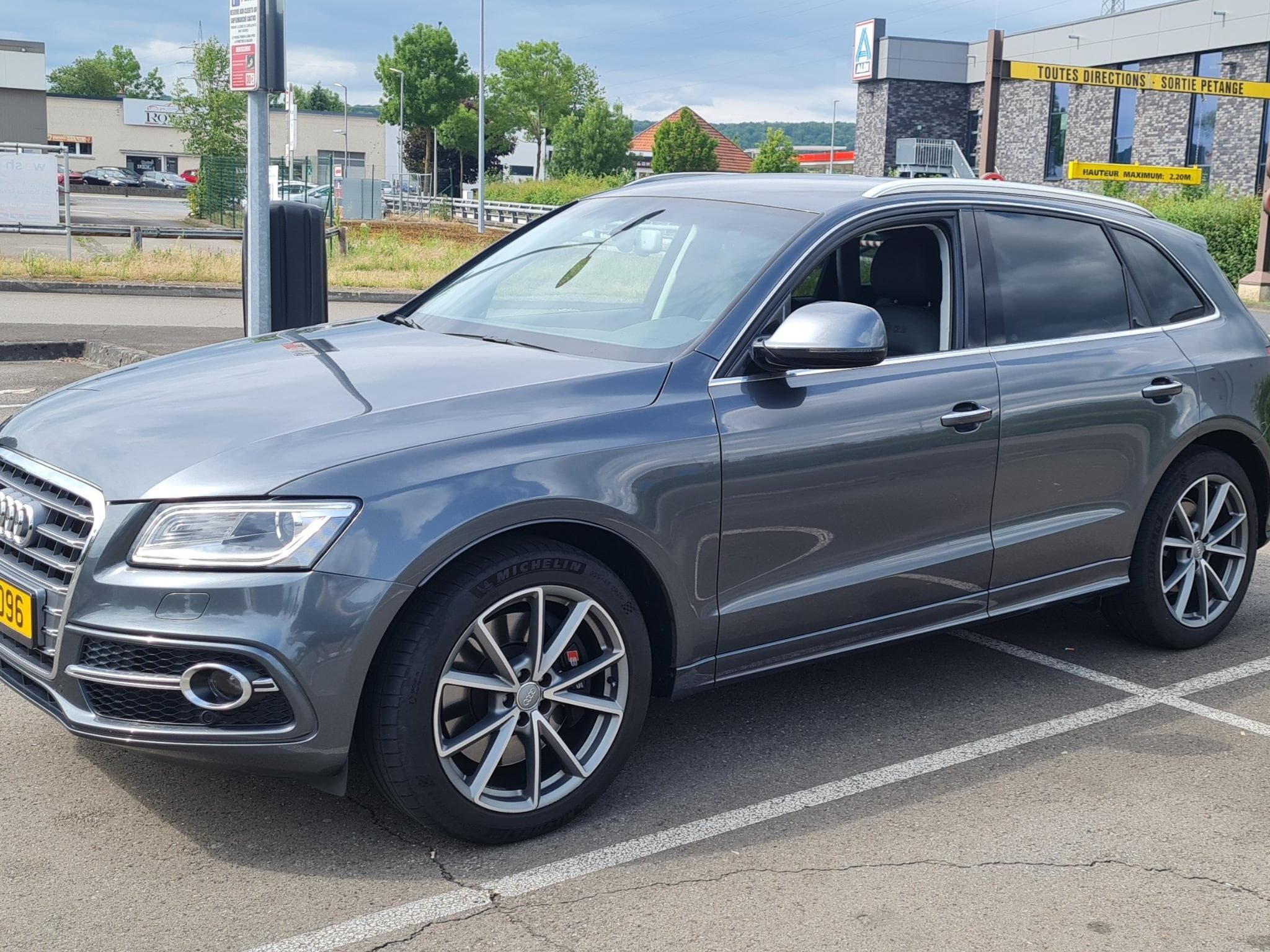 Audi SQ5 3.0 TDI Competition 240kW (326PS) quattro (2016) - Foto 5