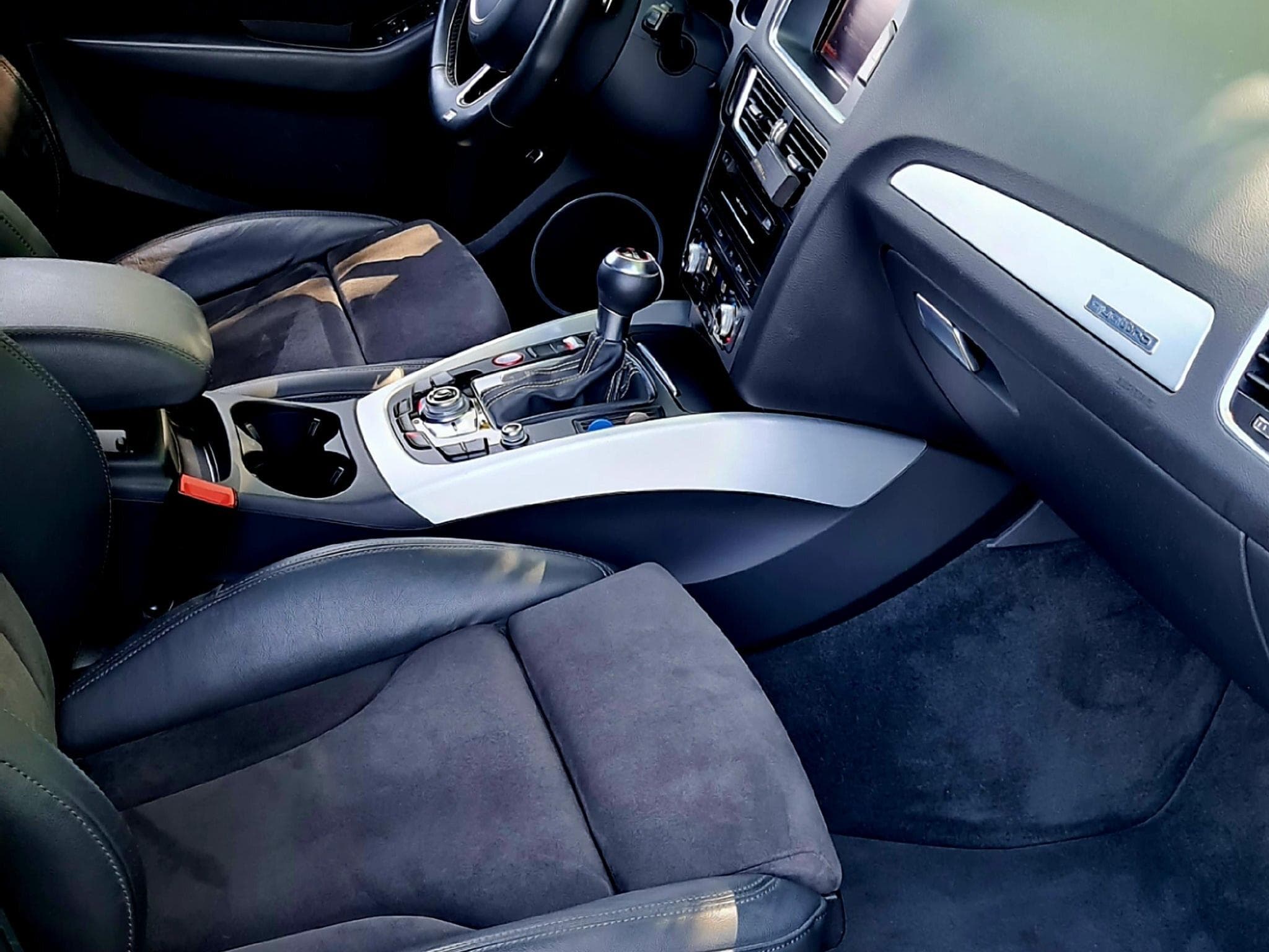 Audi SQ5 3.0 TDI Competition 240kW (326PS) quattro (2016) - Foto 11