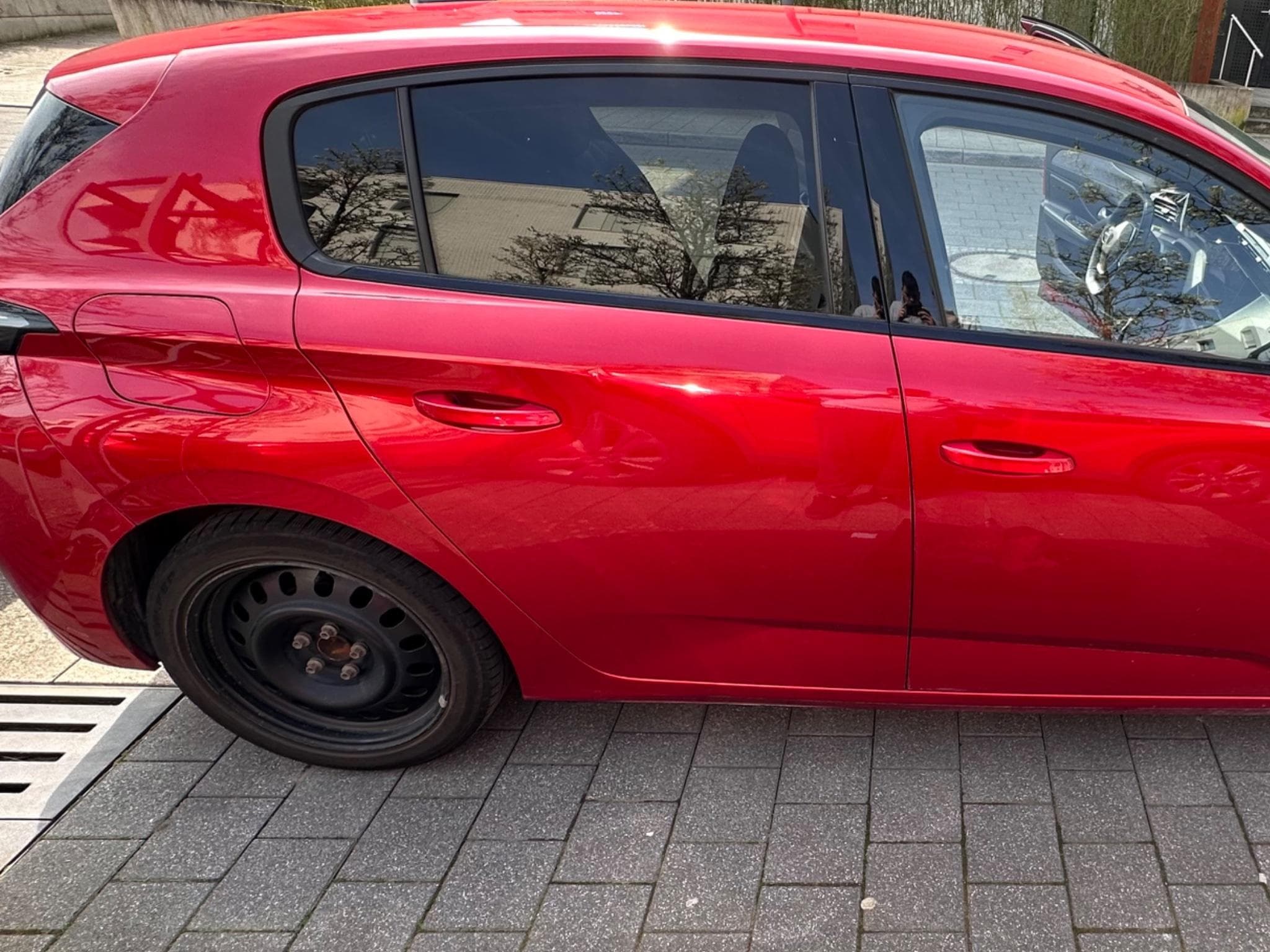 Peugeot 308 (2022) - Photo 7