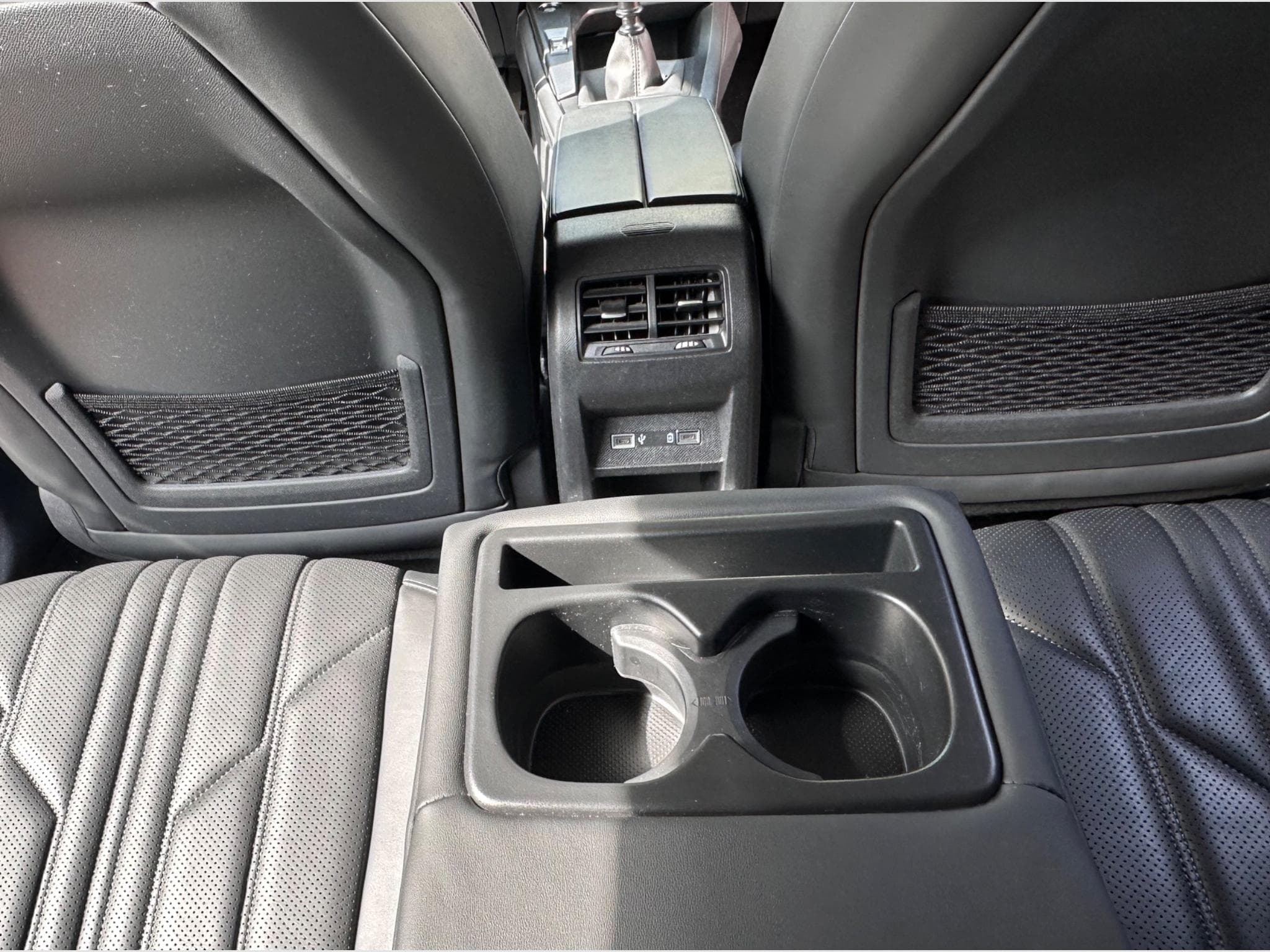 Peugeot 308 (2022) - Photo 10