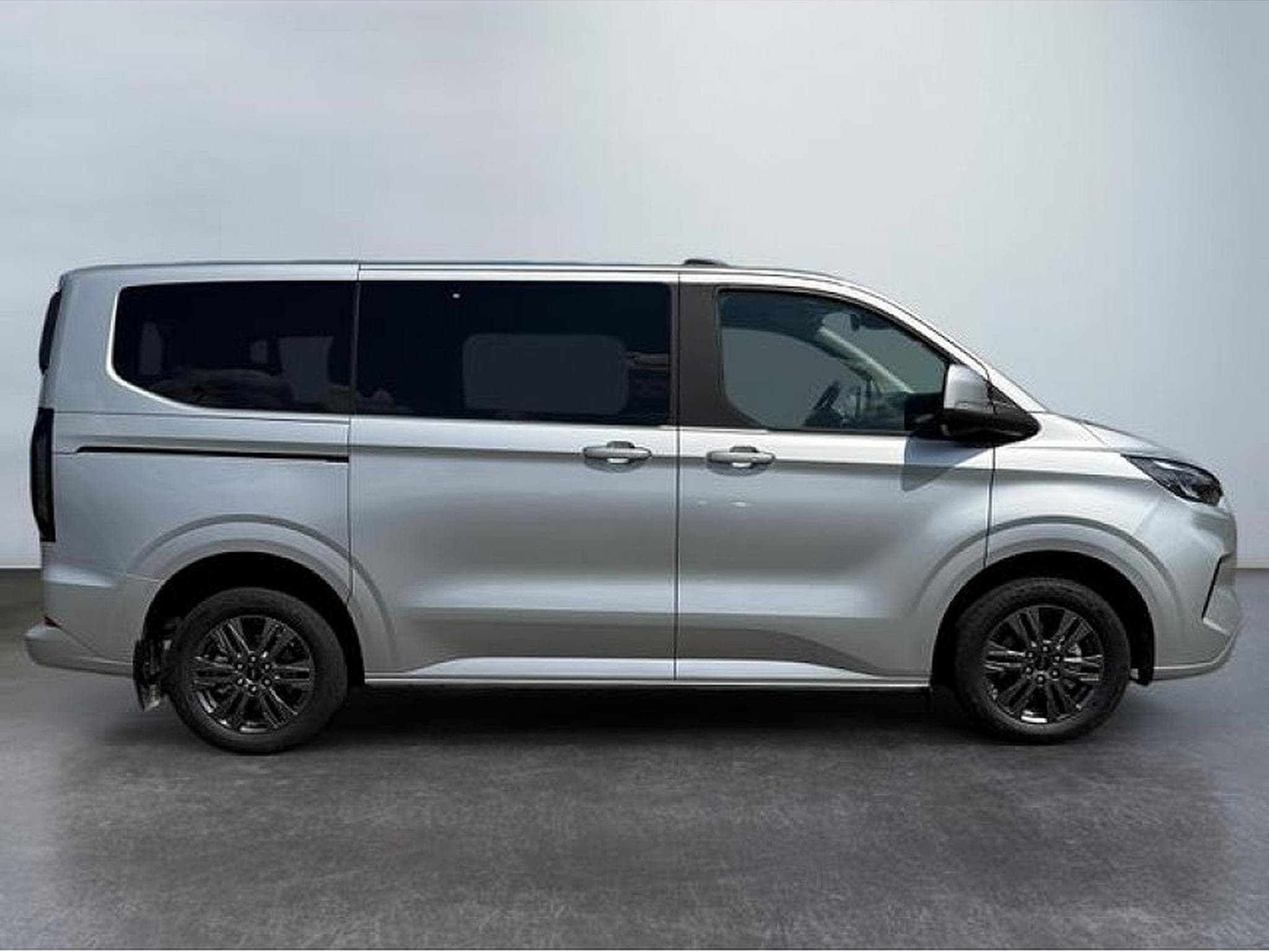 Ford Tourneo (2025) - Photo 8