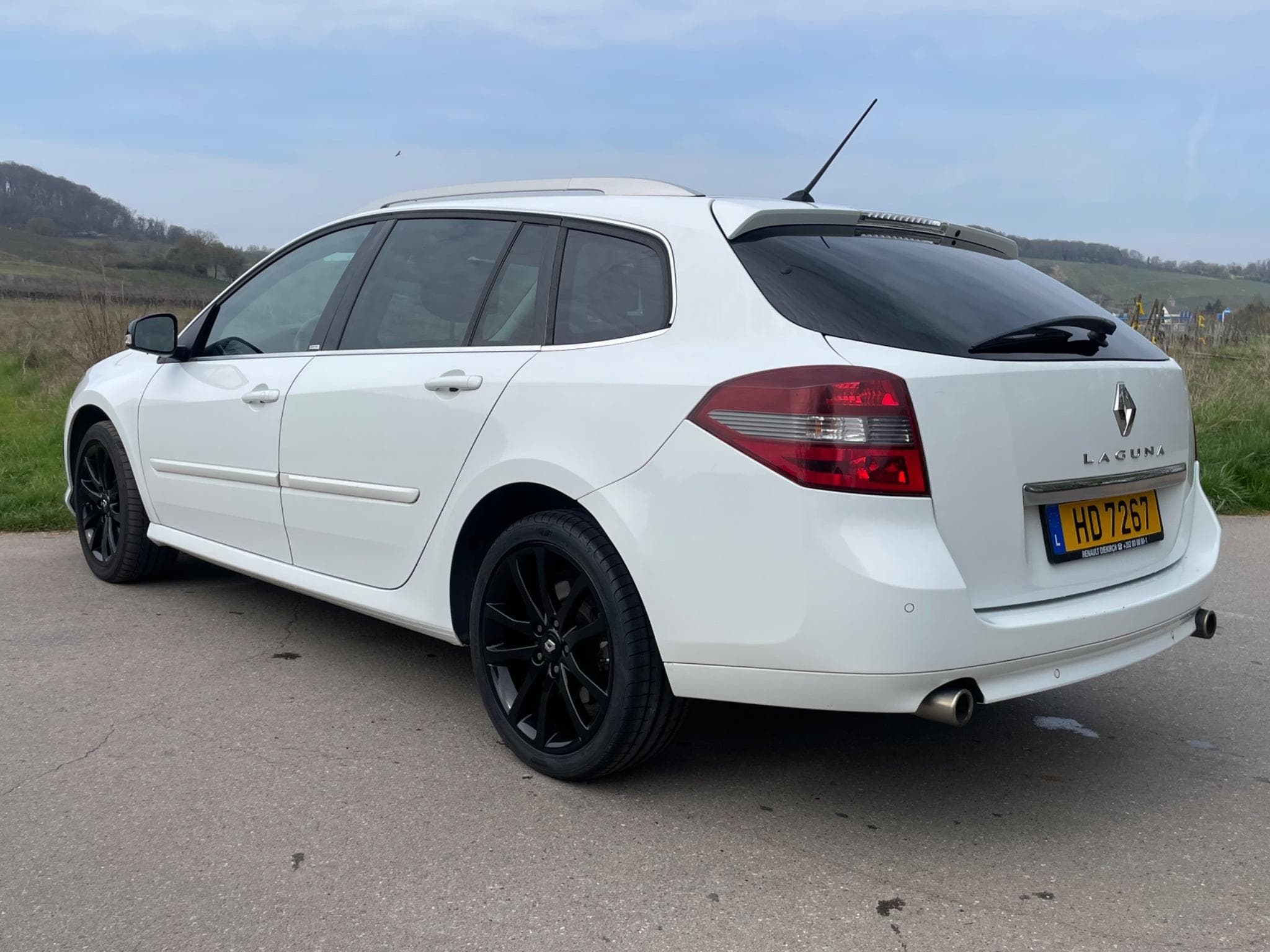 Renault Laguna (2013) - Photo 2