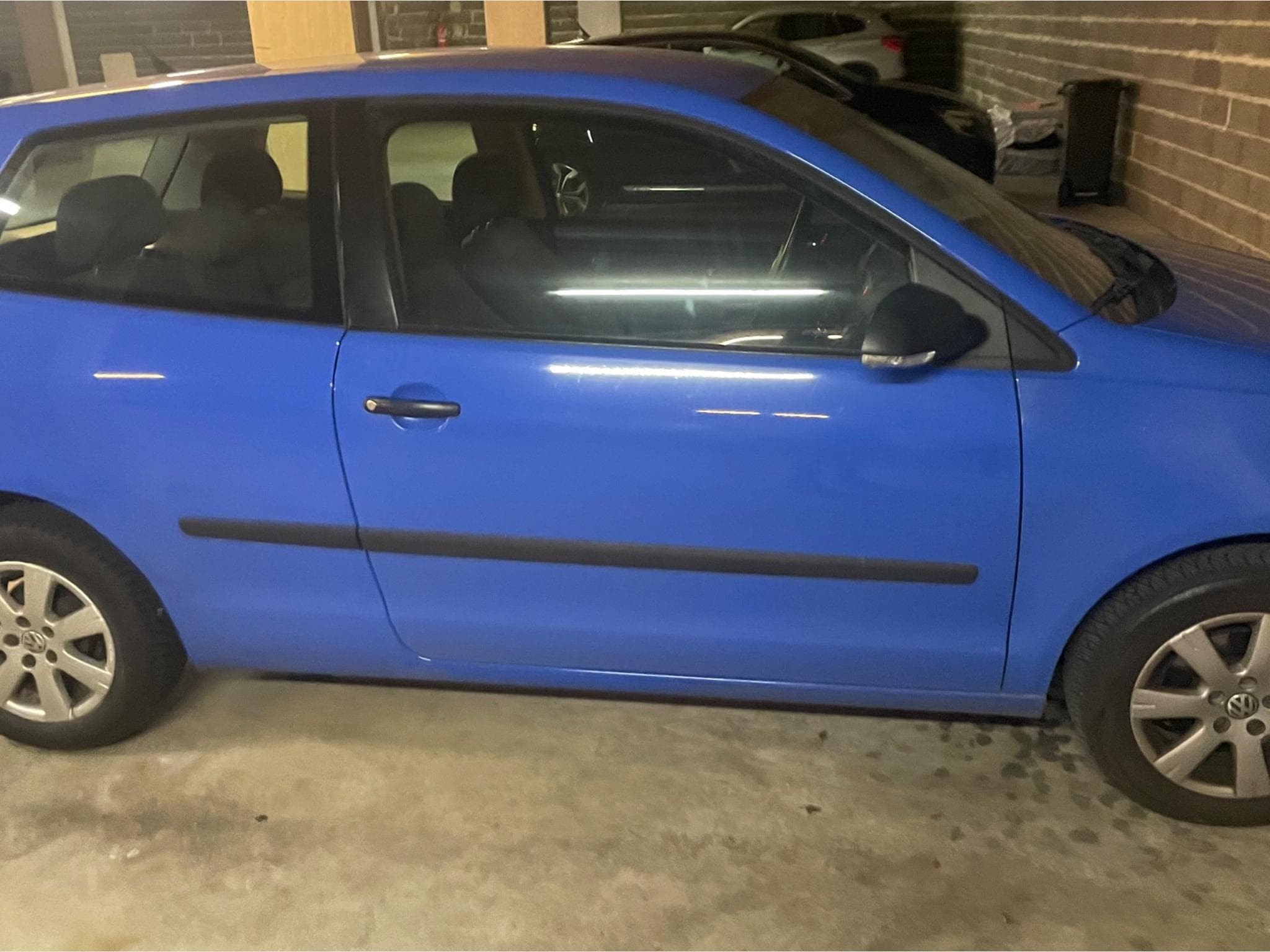 VW Polo 1.2 essence (2008) - Photo 3