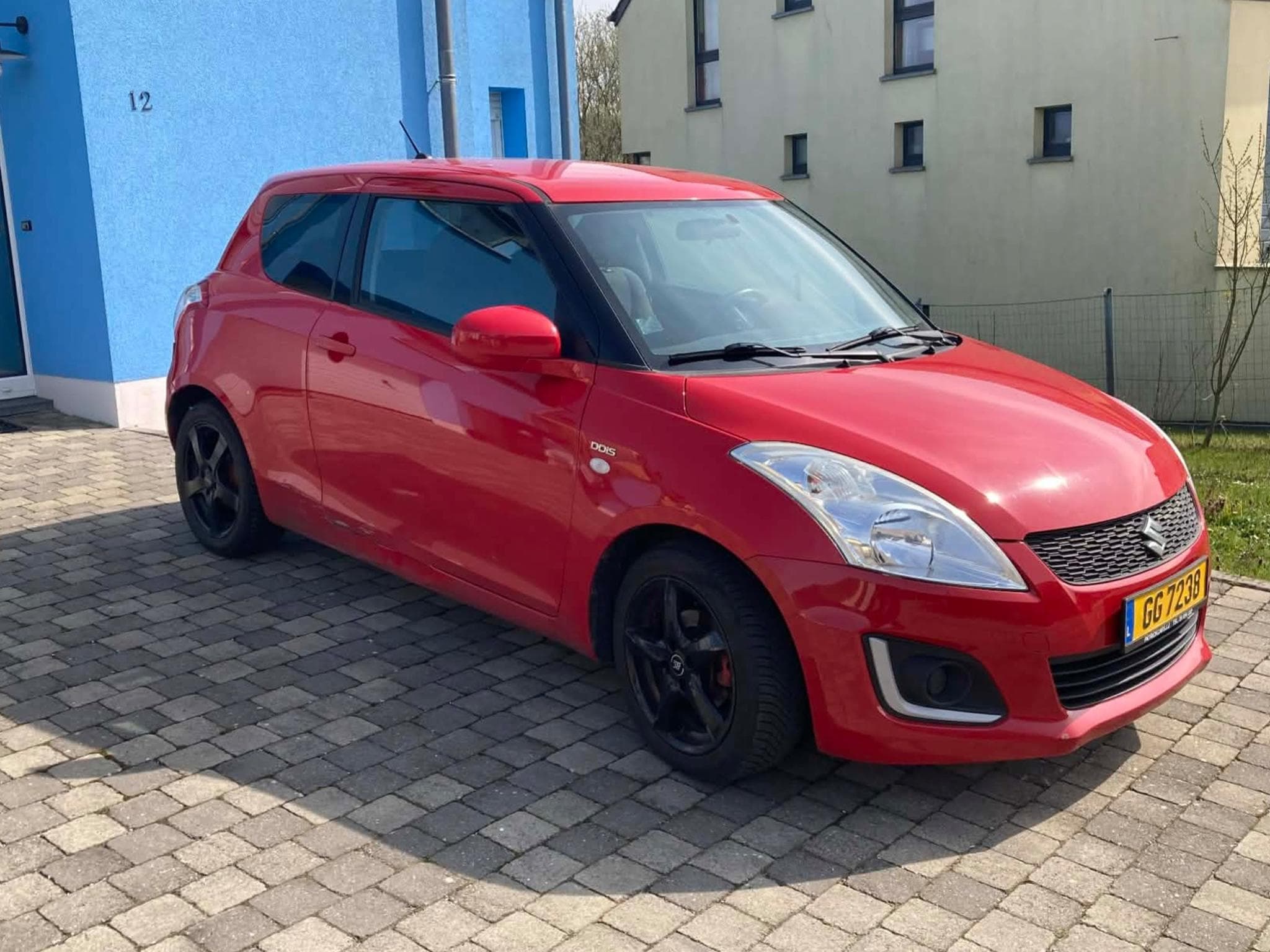 Suzuki Swift 1.3 DDiS (2015) - Foto 2