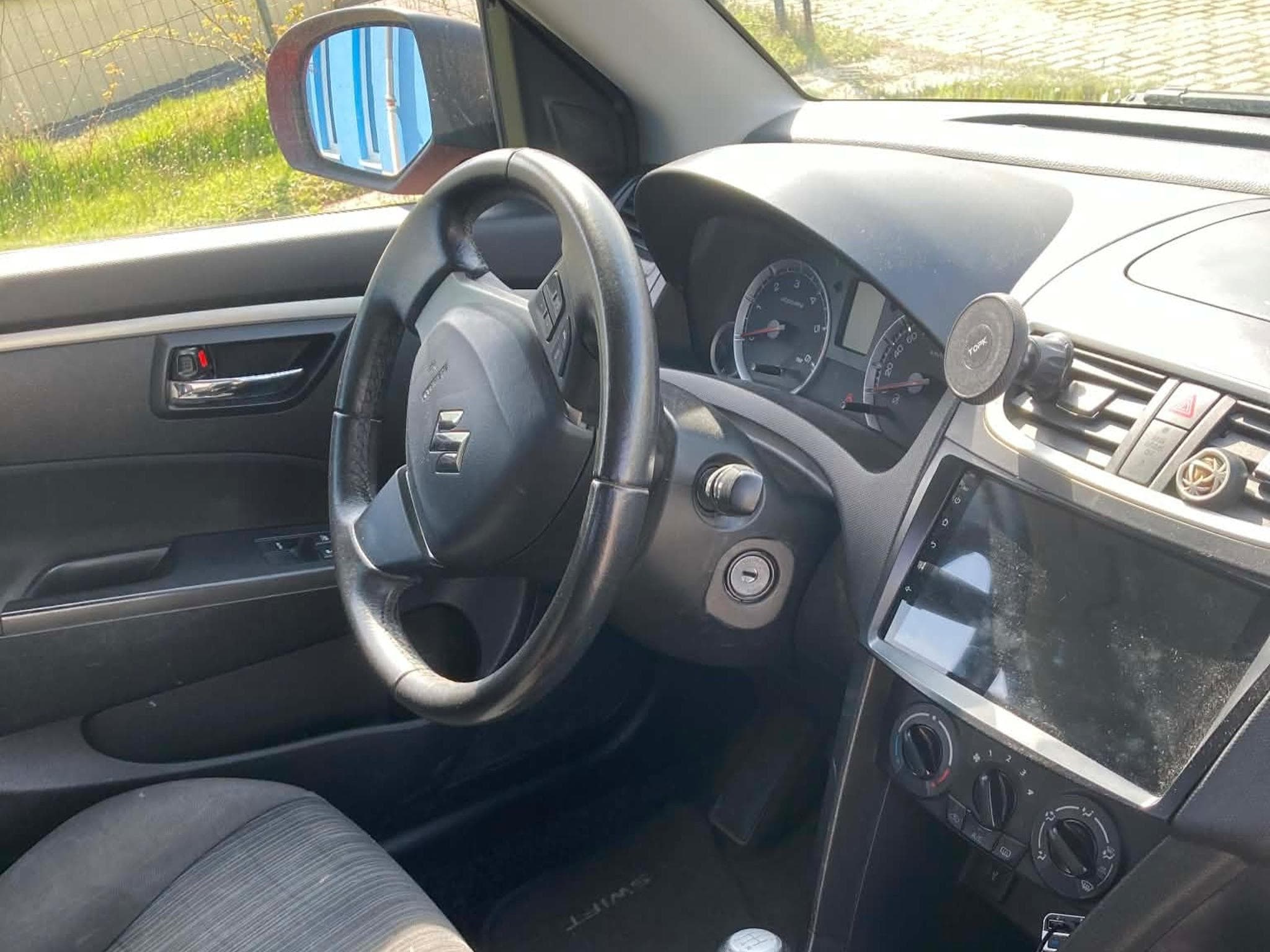 Suzuki Swift 1.3 DDiS (2015) - Foto 3