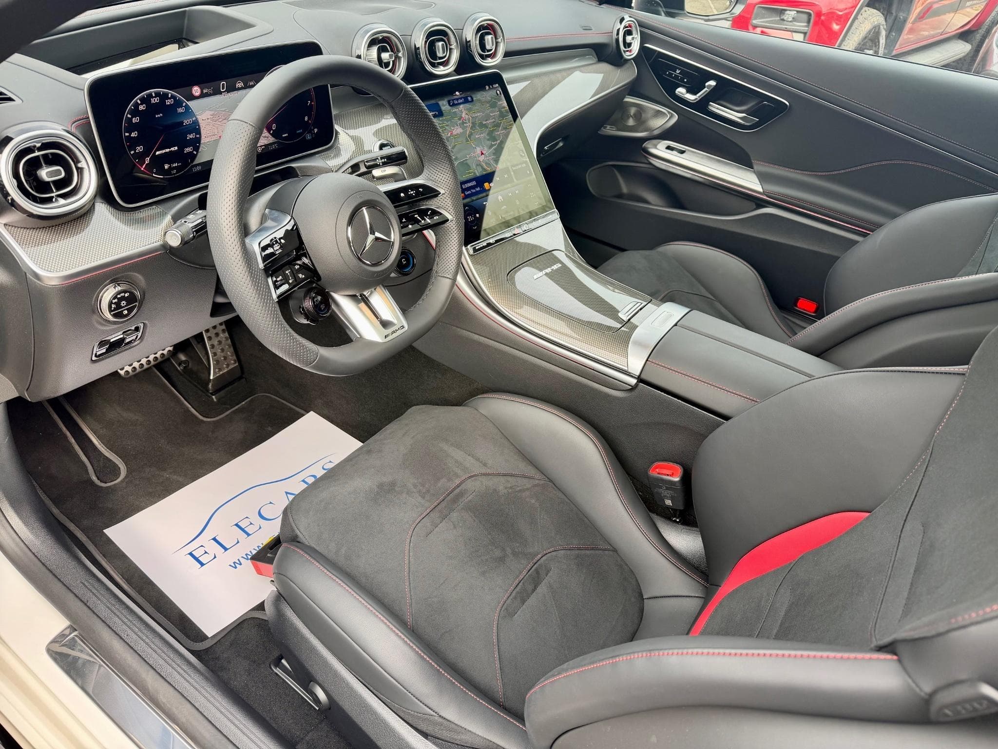 Mercedes CLE 53 AMG 4Matic+ PANO/NIGHT/BURMESTER/HEAD-UP/360° (2026) - Foto 7