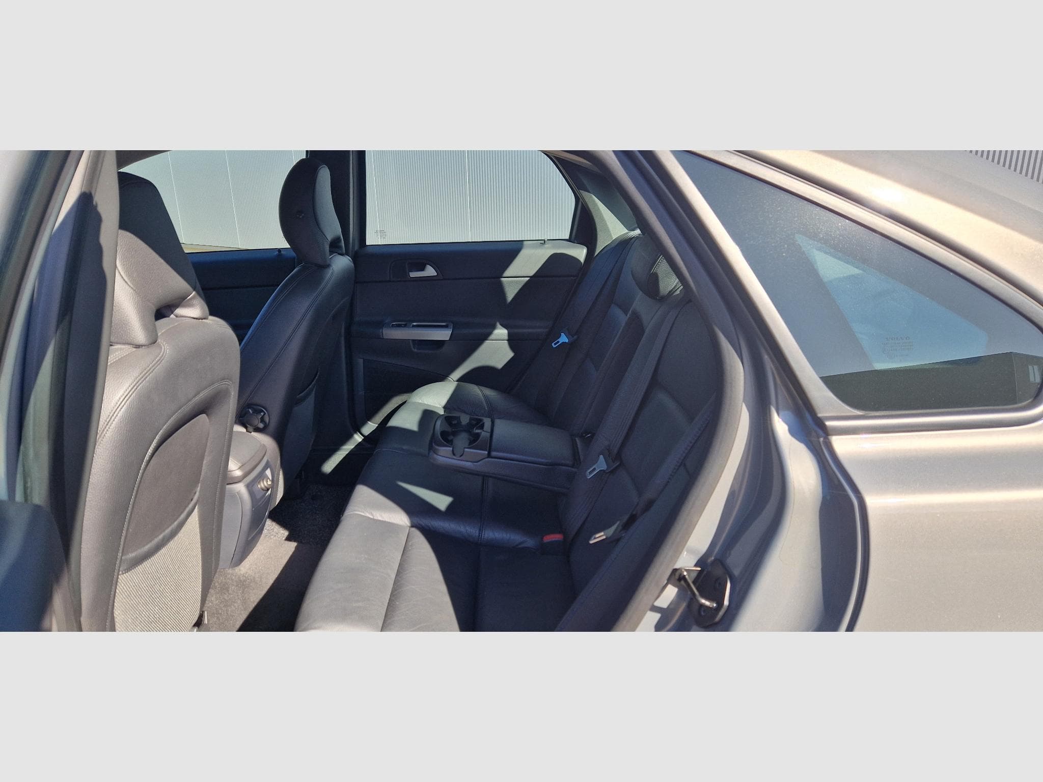 Volvo S40 II 1.6D 110CH Summum Edrive (2007) - Foto 10