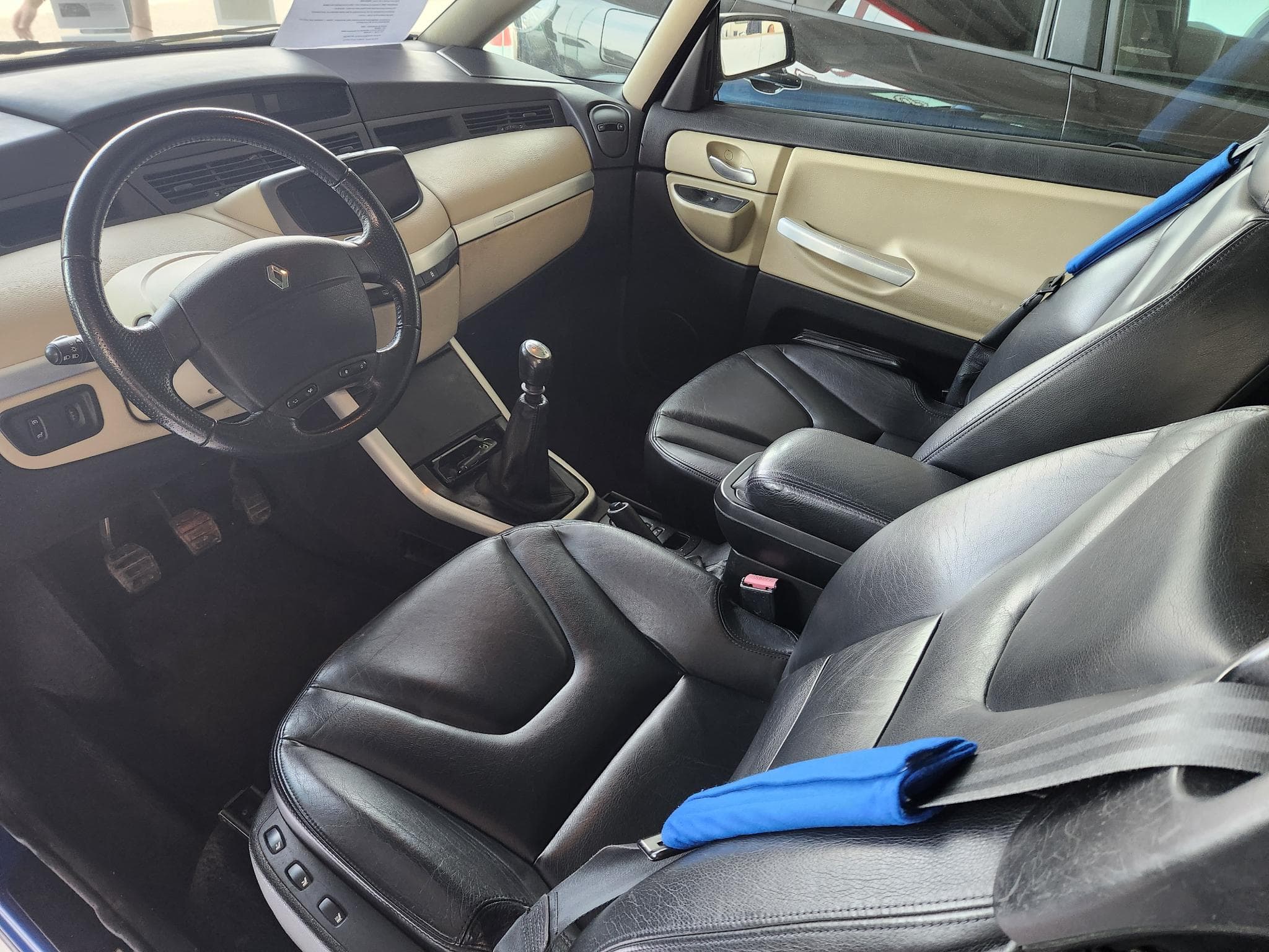 Renault Avantime 2.0 TURBO (2002) - Foto 3