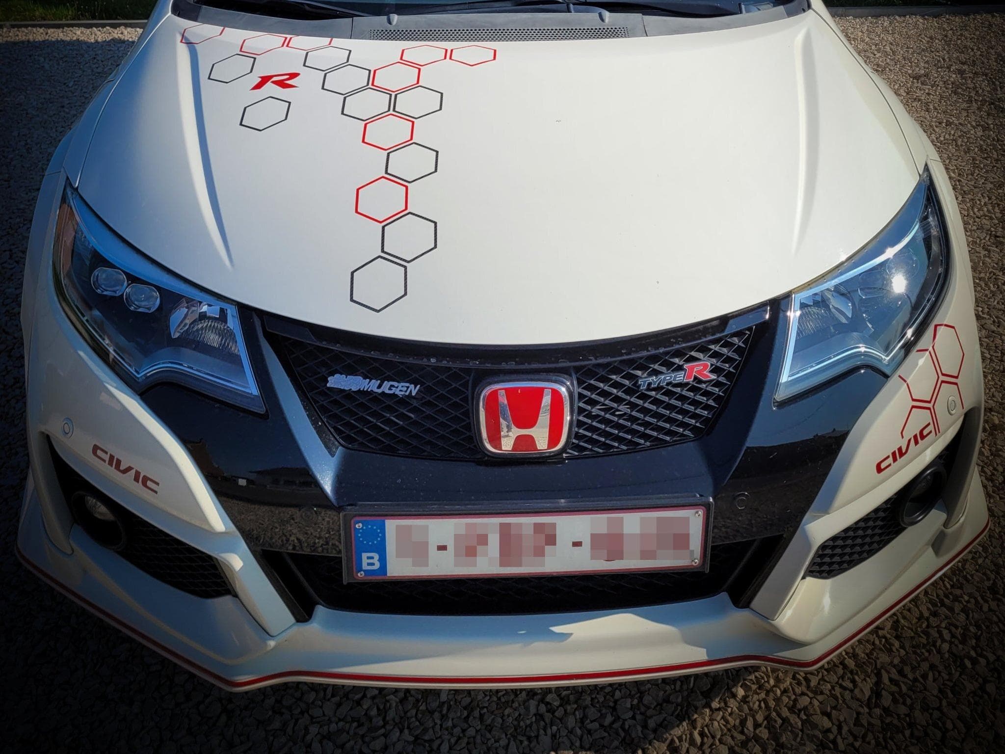 Honda Civic Type R FK2 White Edition (2016) - Photo 4
