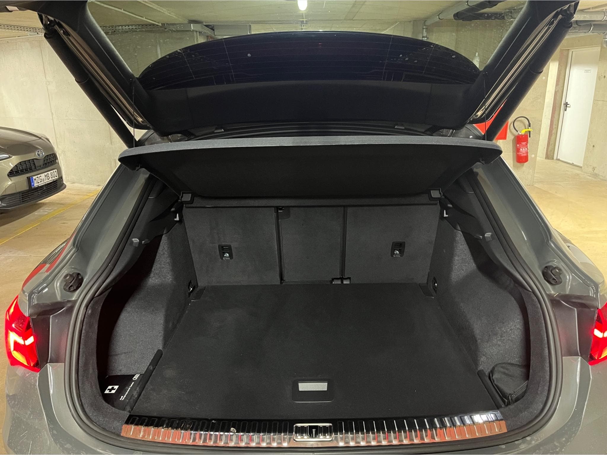 Audi Q3 S-Line (2025) - Photo 6