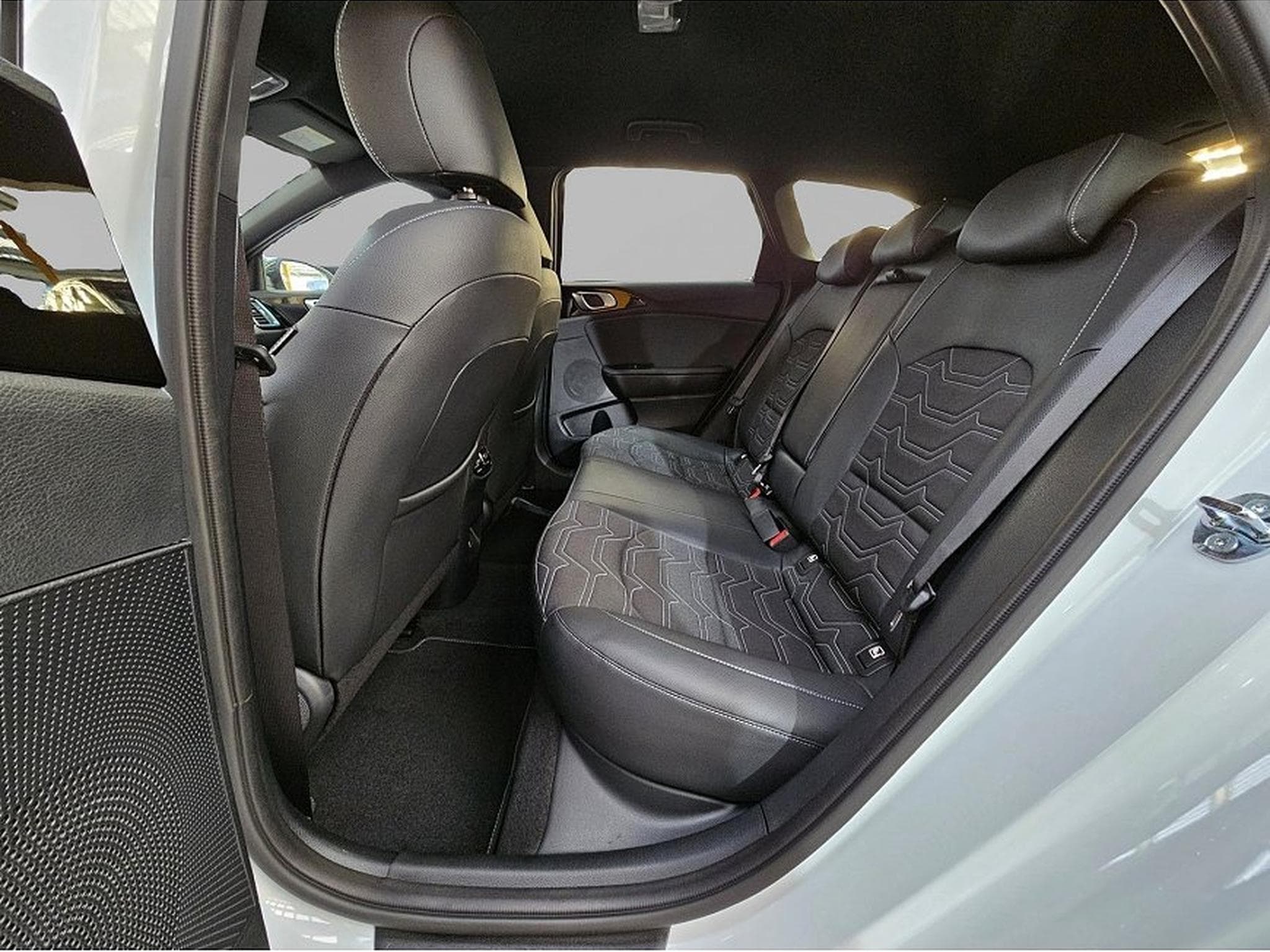 Kia Ceed (2026) - Foto 6