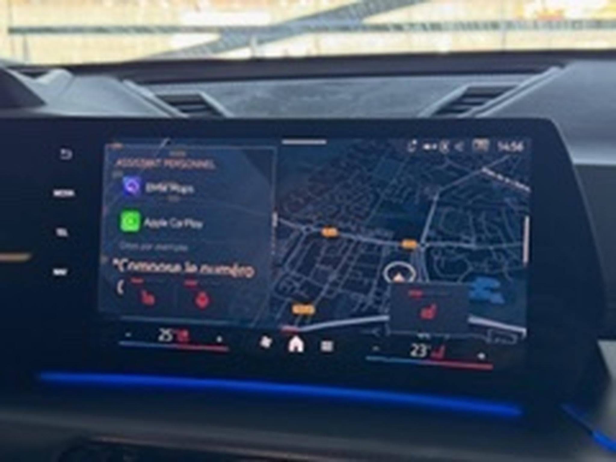 BMW X1 23d xdrive M sport (2024) - Photo 6