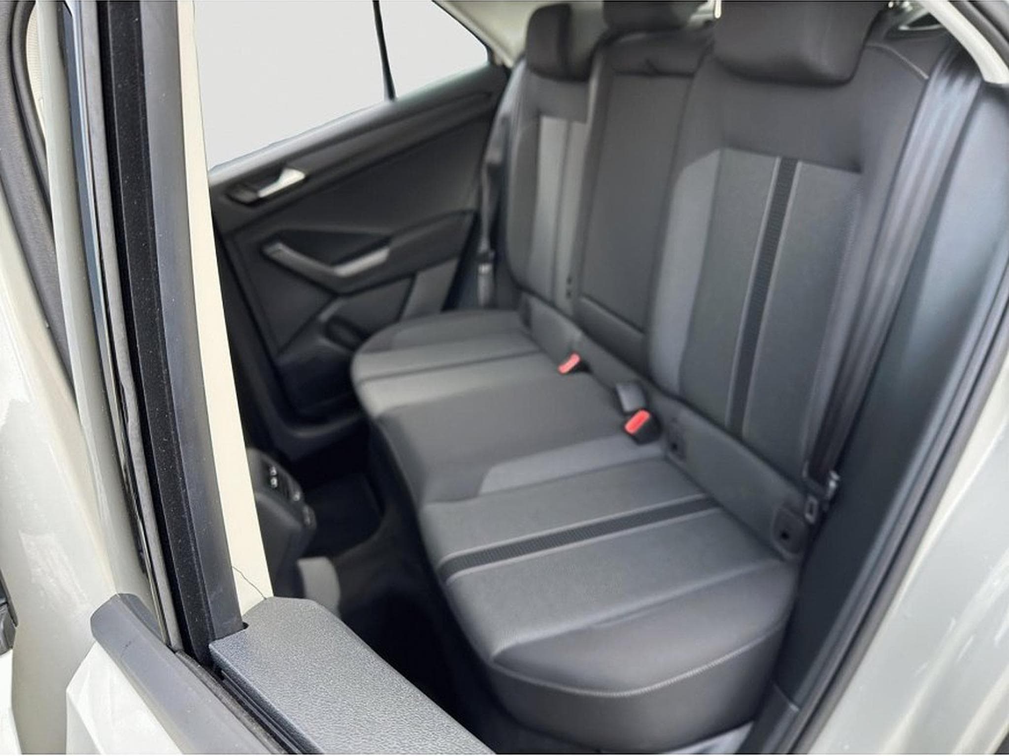 VW T-Roc (2025) - Foto 17