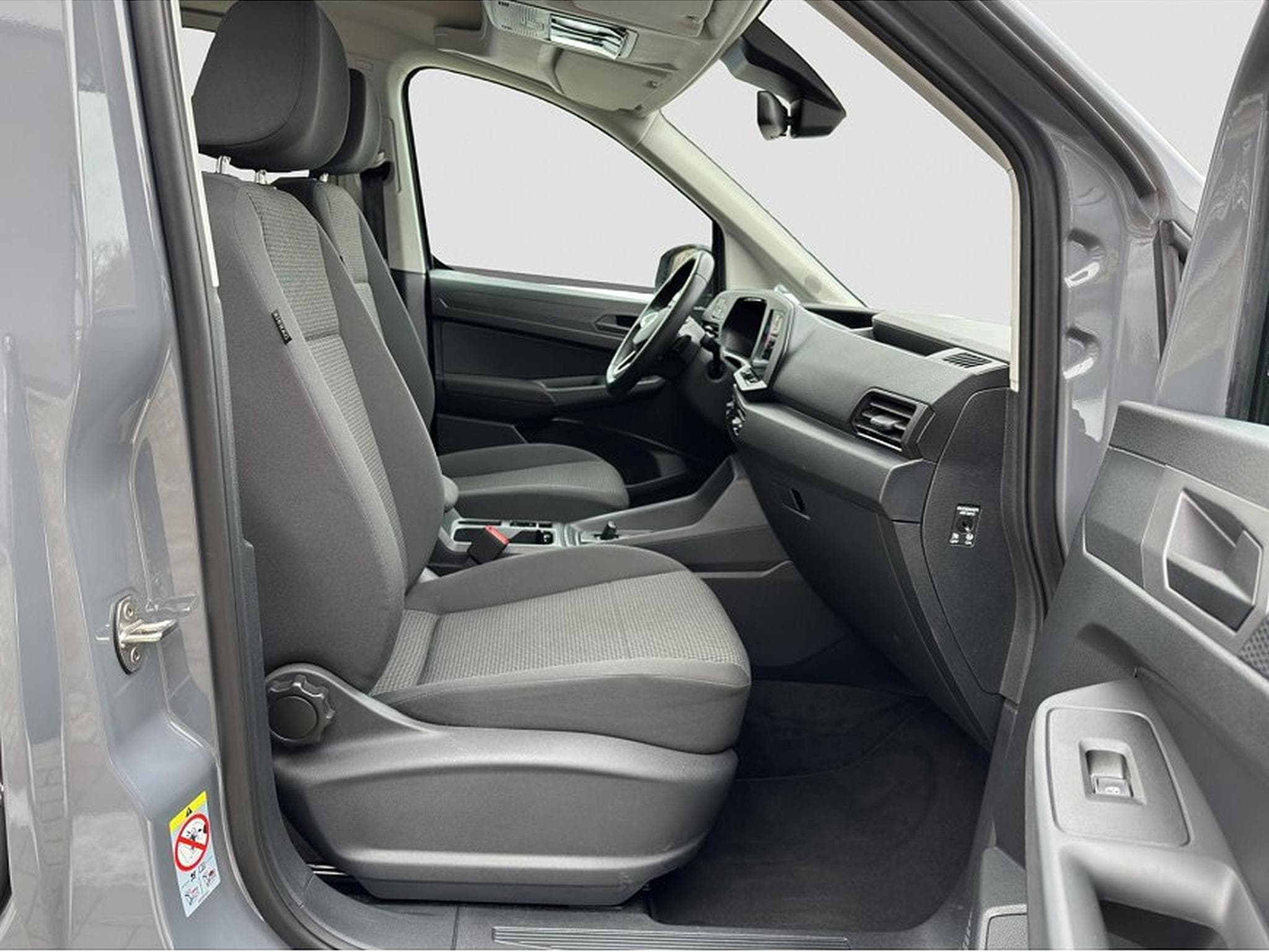 VW Caddy (2025) - Foto 12