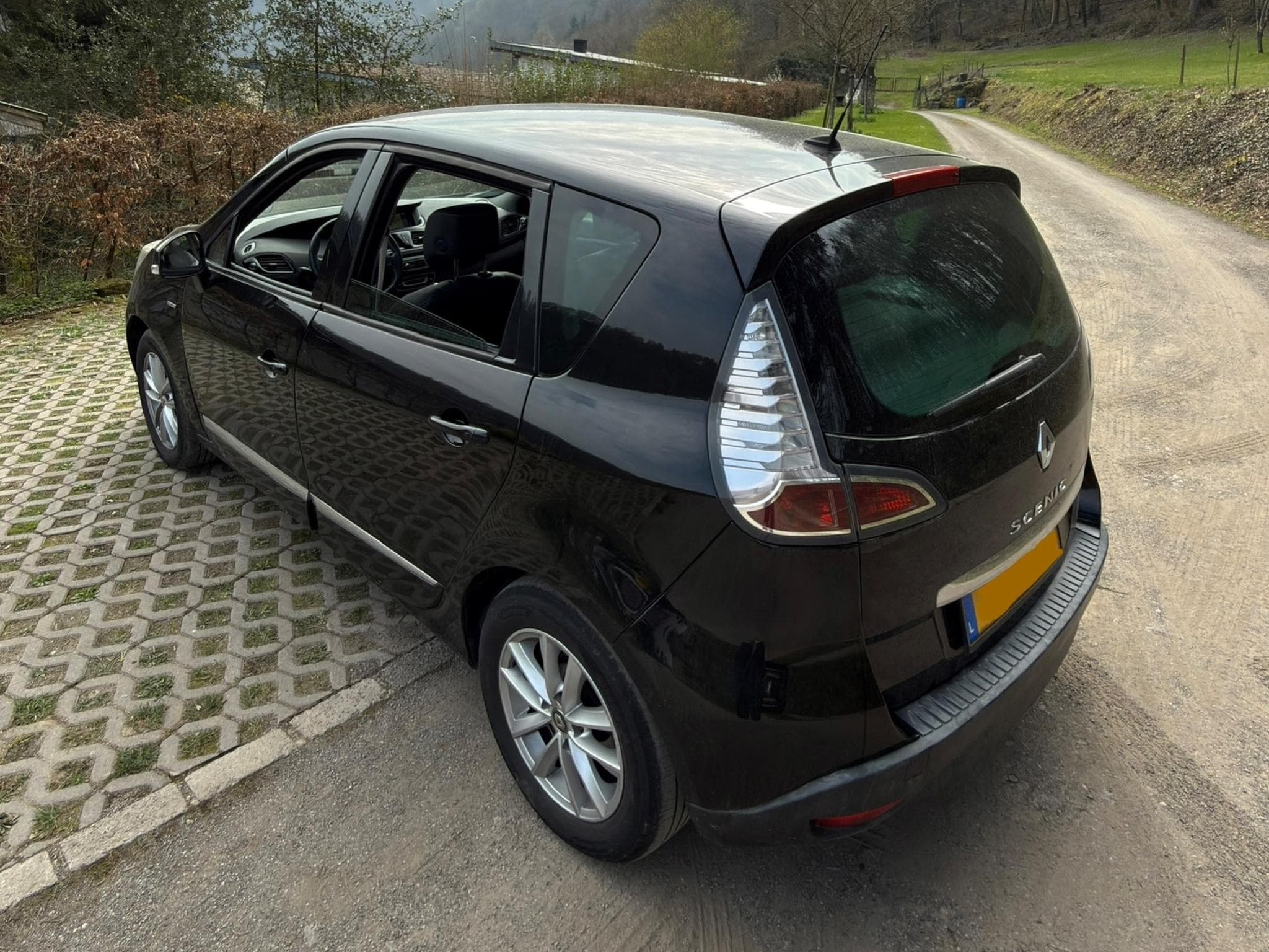 Renault Scenic Megane Scenic (2014) - Photo 3