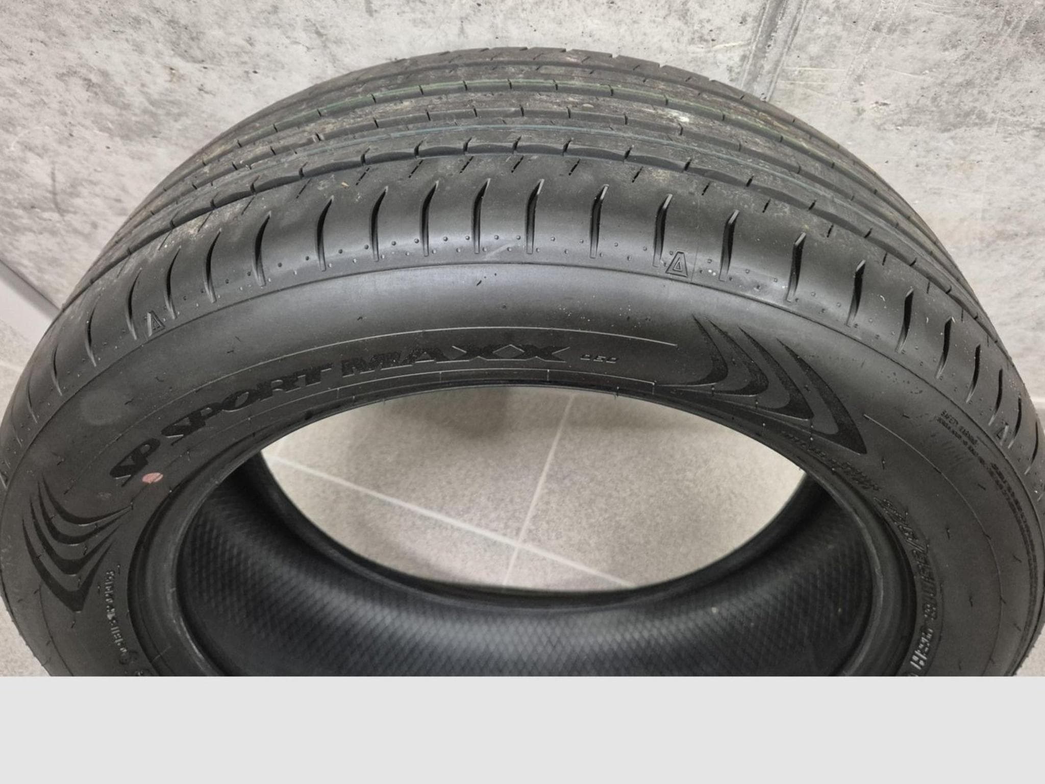 pneus – 18 - Foto 1