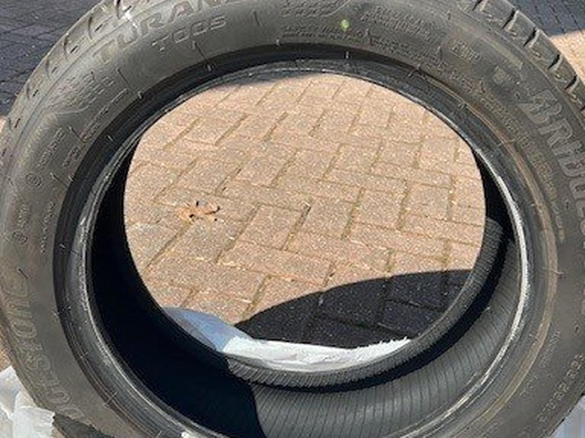 pneus – 16 - Foto 2