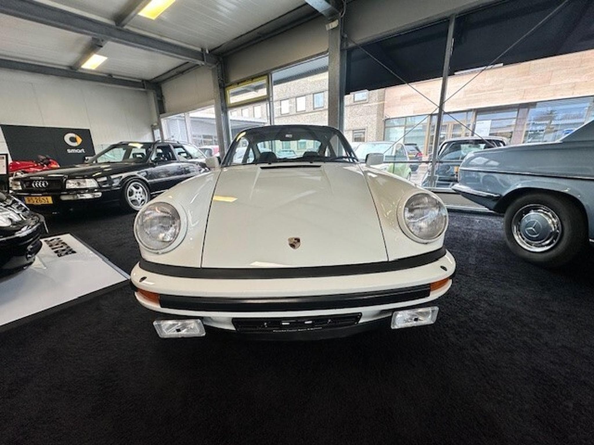 Porsche 911 930 Turbo (1983) - Photo 3